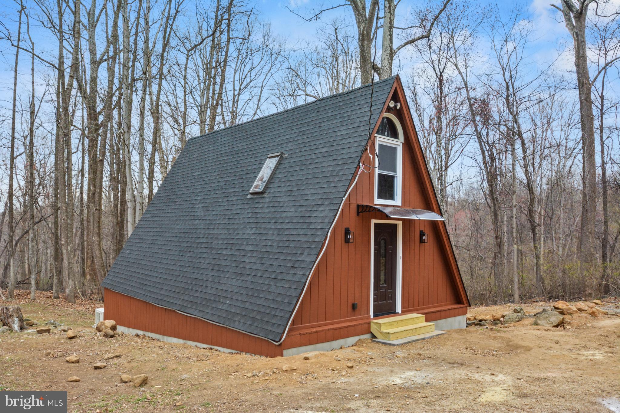 95 TANAGER COURT