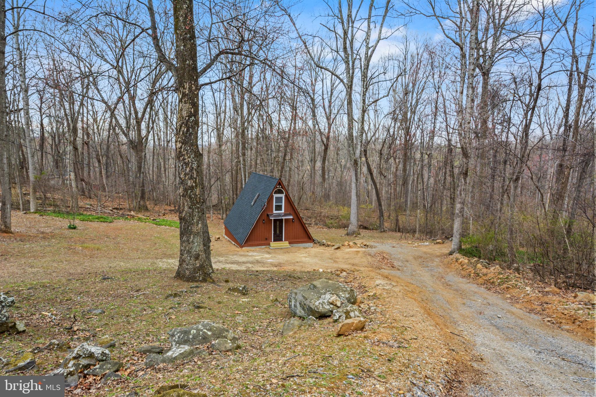 95 TANAGER COURT