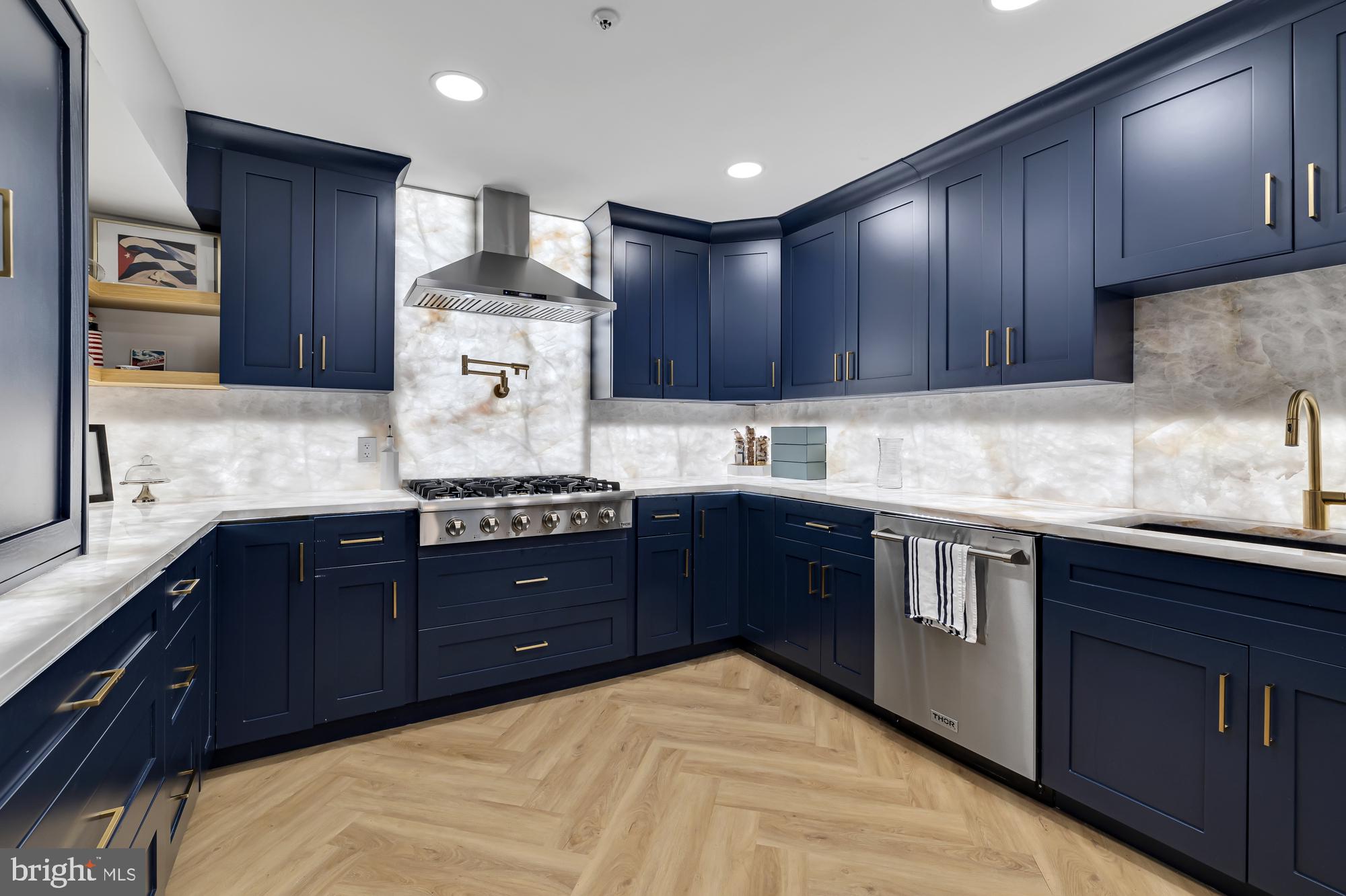 LILLIAN COURT AT TYSONS 11 - Residential Lease