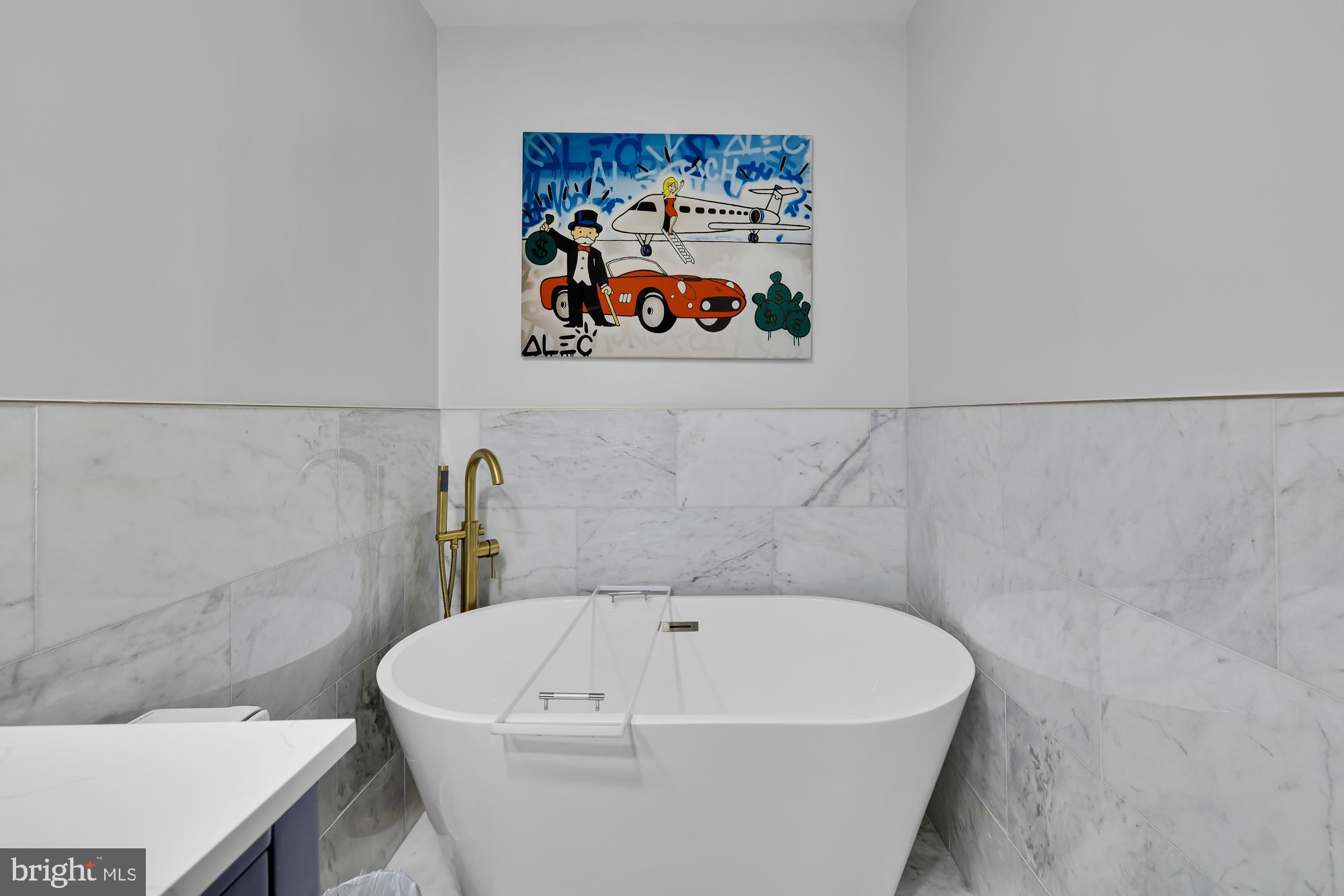 LILLIAN COURT AT TYSONS 11 - Residential Lease