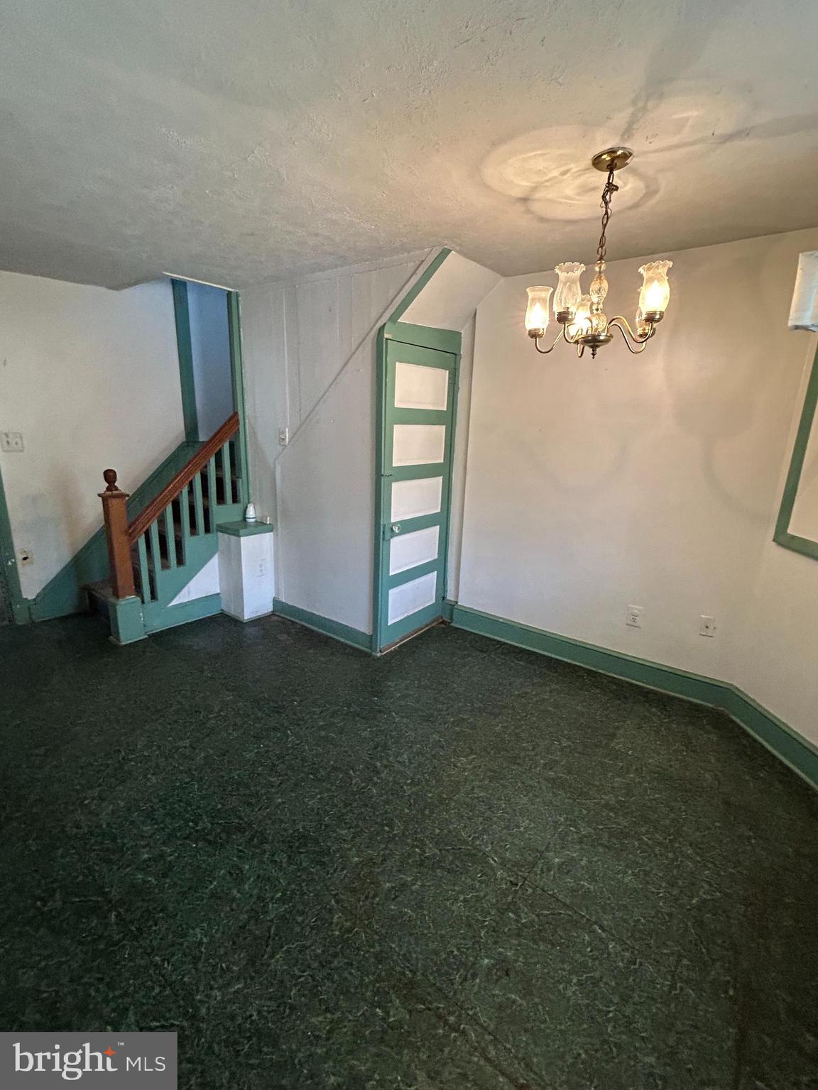 MARTINSBURG CITY - Residential