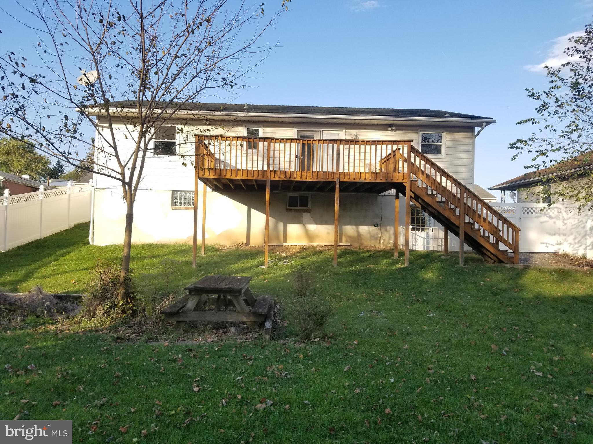 BALTIMORE HIGHLANDS - Residential