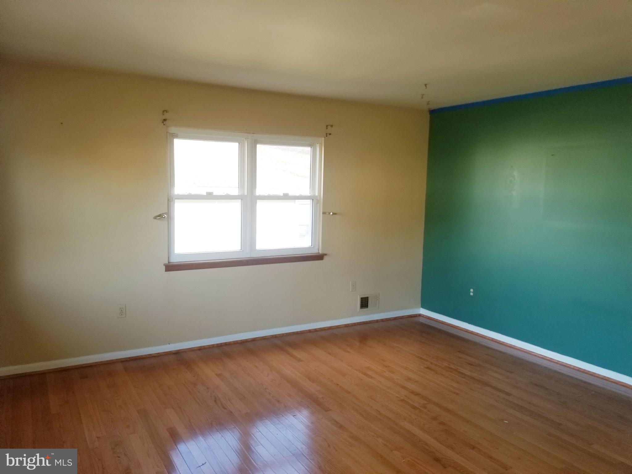 BALTIMORE HIGHLANDS - Residential