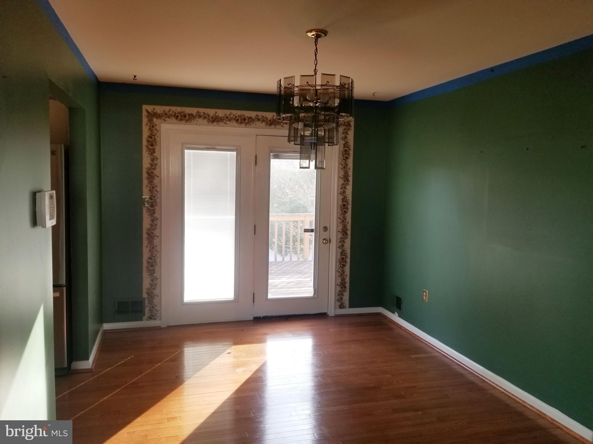 BALTIMORE HIGHLANDS - Residential