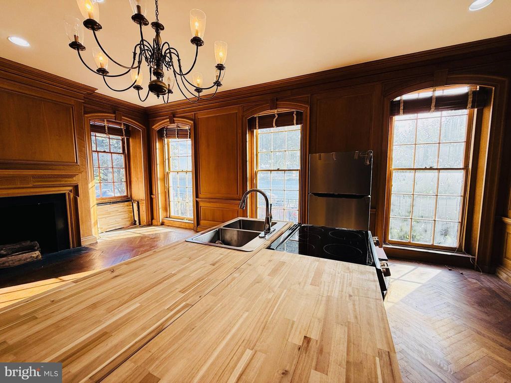 Photo of 315 N Front Street, HARRISBURG, PA 17101 (MLS # PADA2049430)