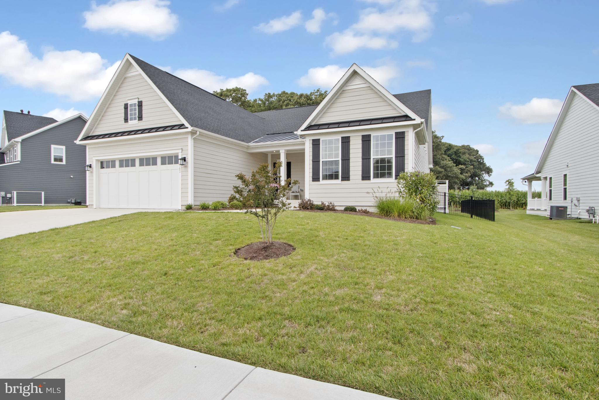 WELLESLEY AT HIDDEN MEADOWS - Residential