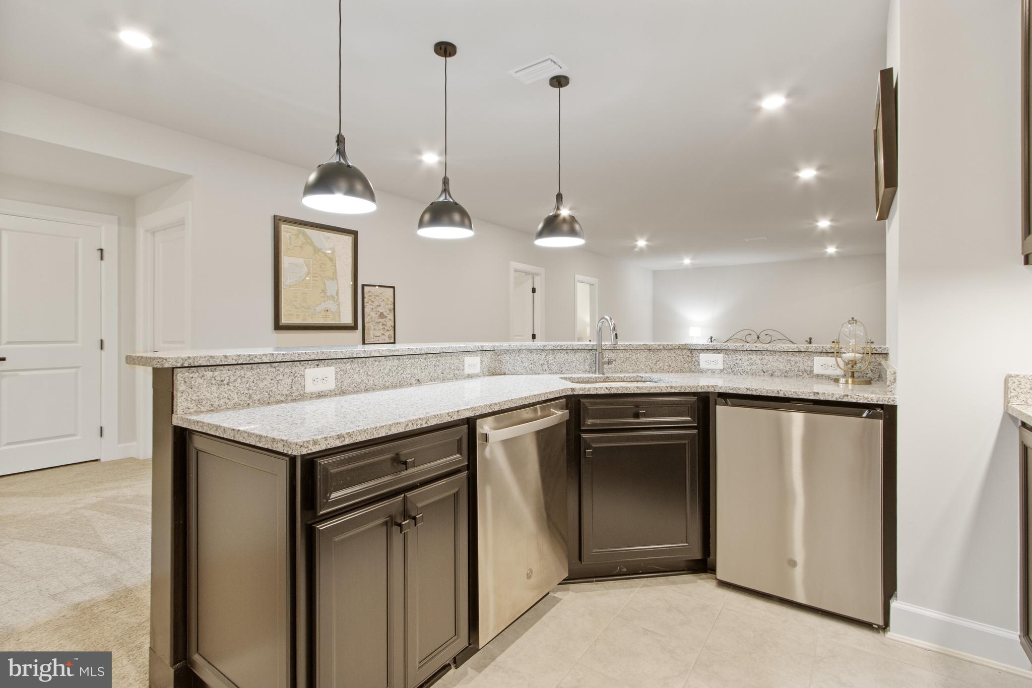 WELLESLEY AT HIDDEN MEADOWS - Residential