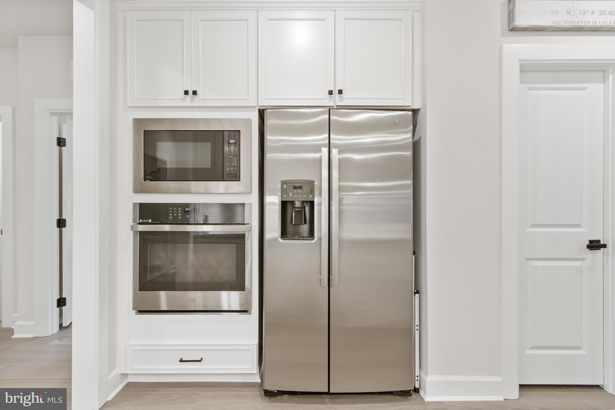 WELLESLEY AT HIDDEN MEADOWS - Residential