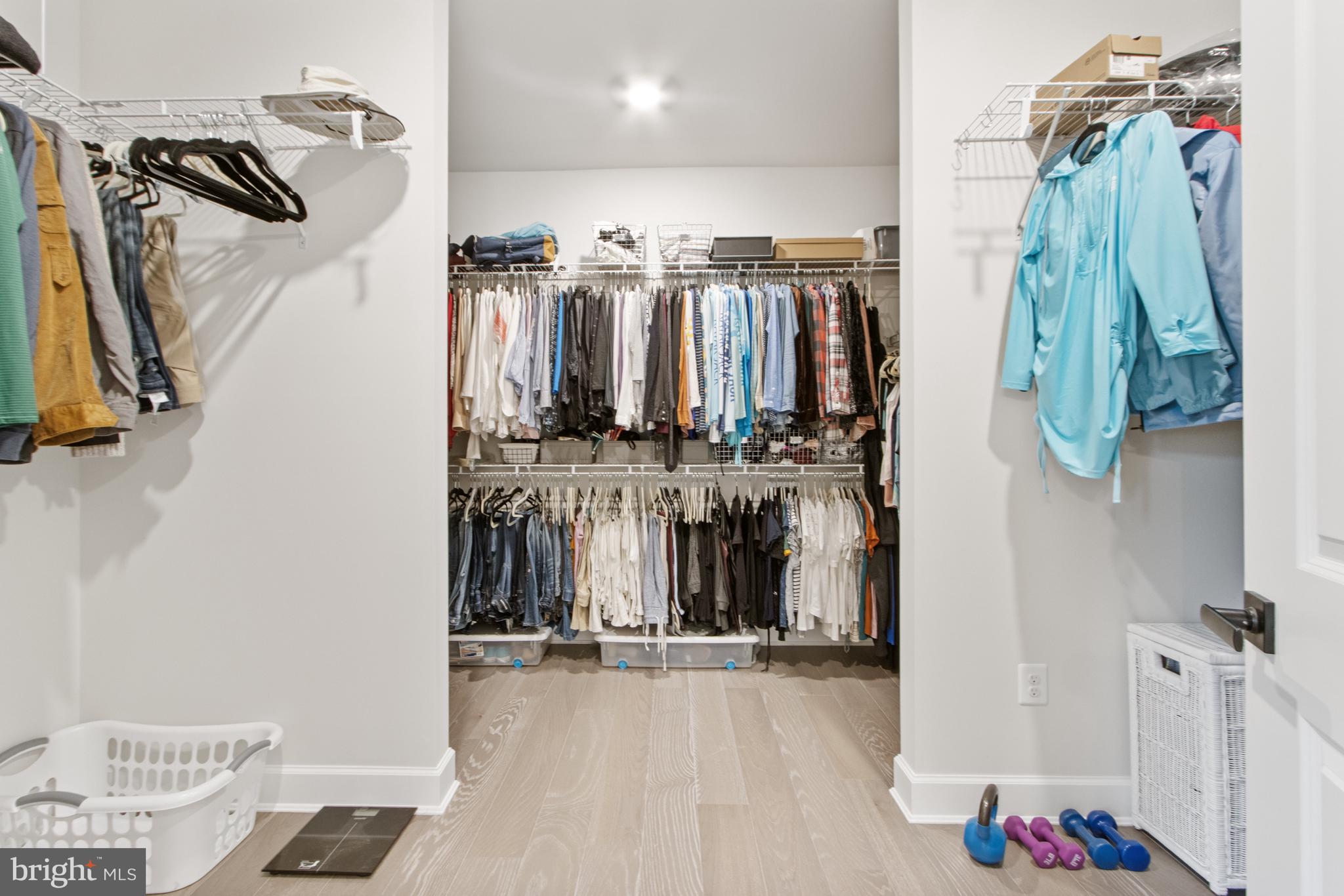 WELLESLEY AT HIDDEN MEADOWS - Residential