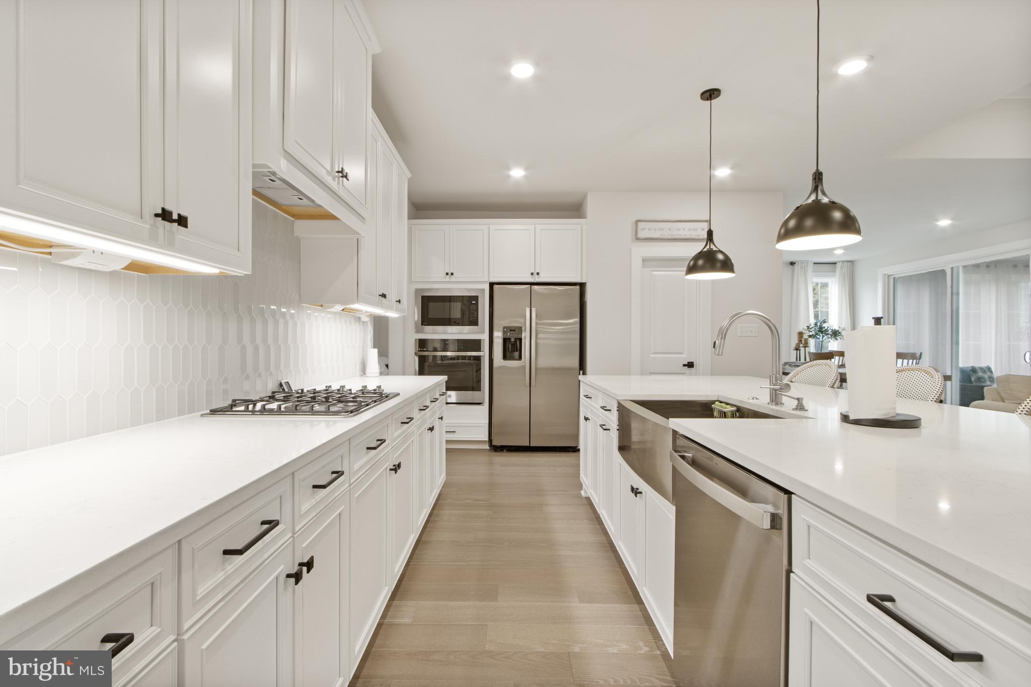 WELLESLEY AT HIDDEN MEADOWS - Residential