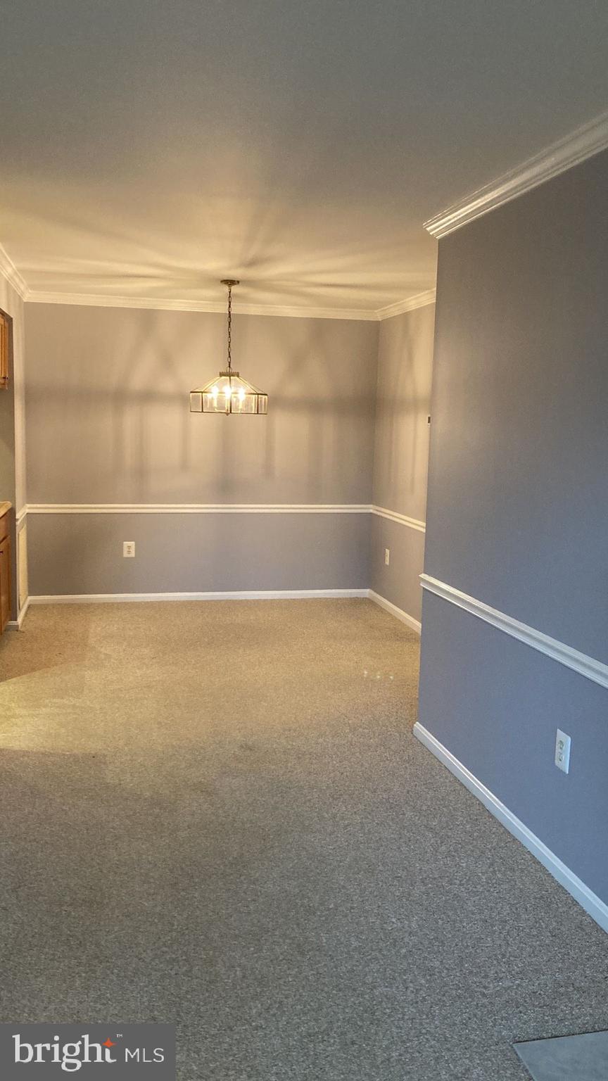 HAMPTON HOUSE - Residential Lease