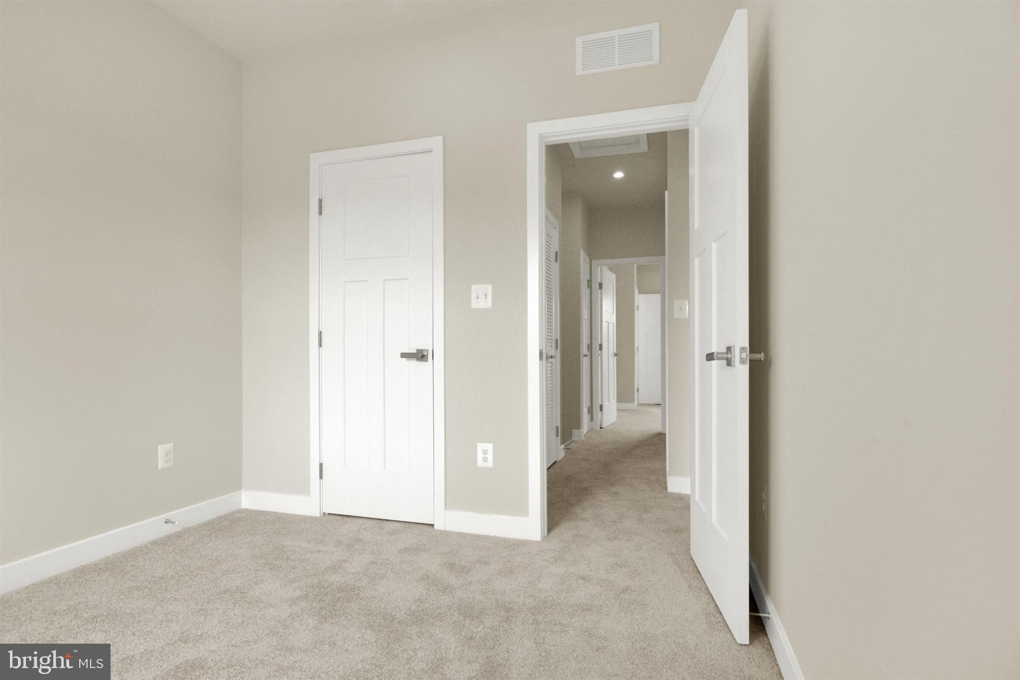 ABERDEEN OVERLOOK - Residential