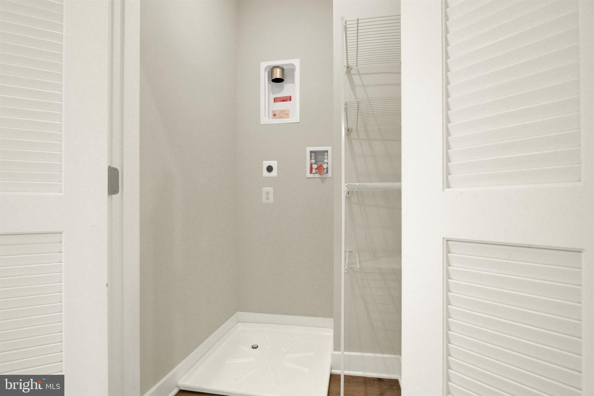 ABERDEEN OVERLOOK - Residential