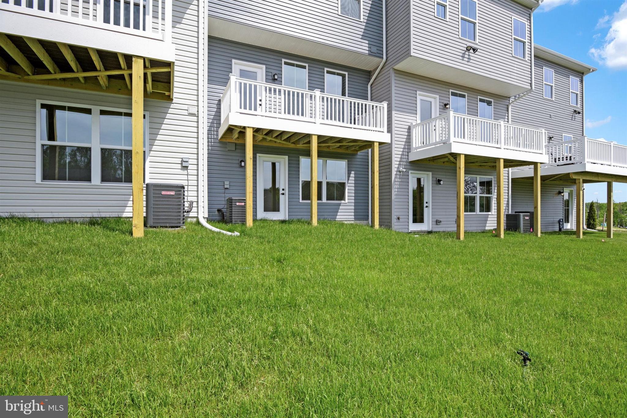 ABERDEEN OVERLOOK - Residential