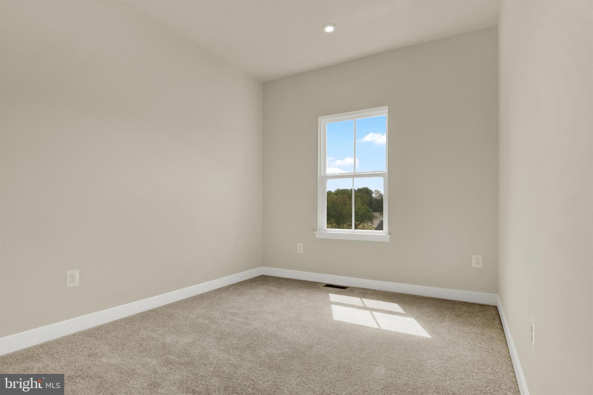 ABERDEEN OVERLOOK - Residential