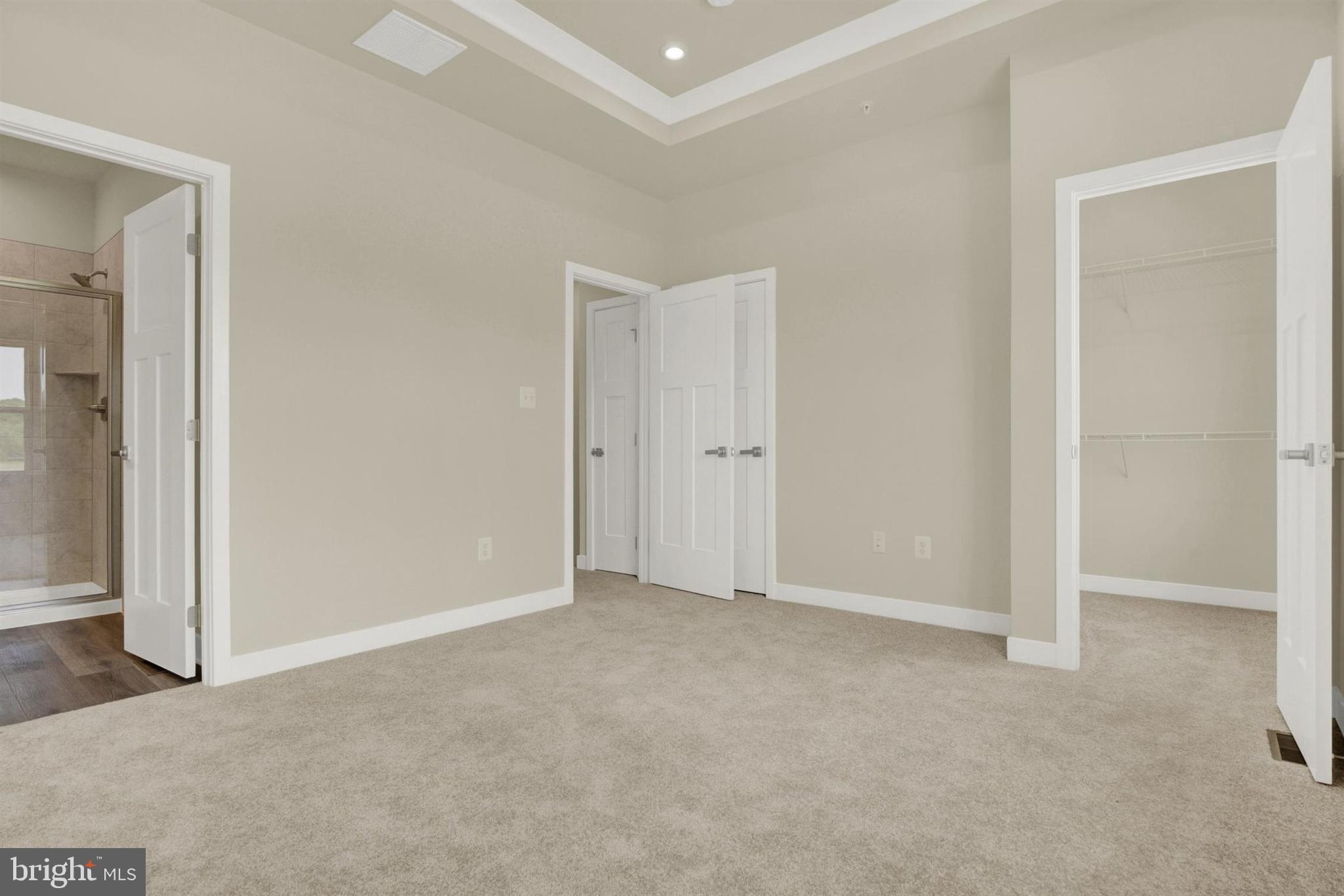 ABERDEEN OVERLOOK - Residential