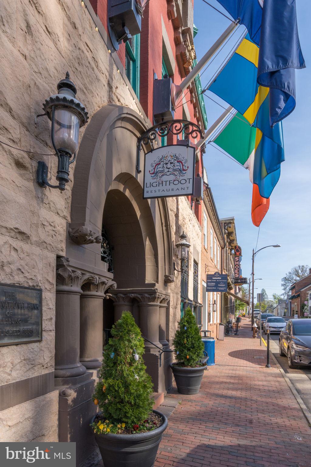 OAKLAWN - Residential