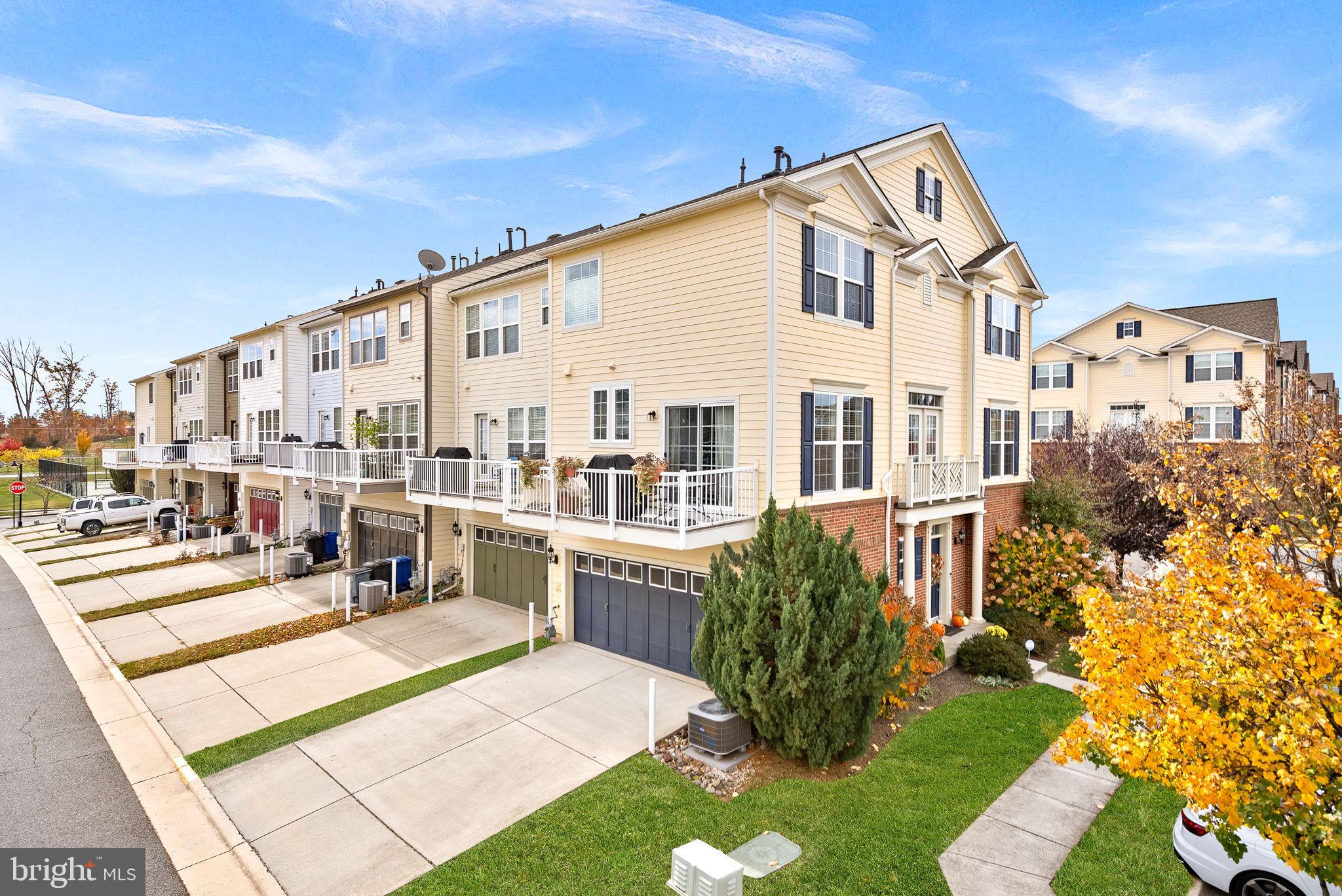 OAKLAWN - Residential