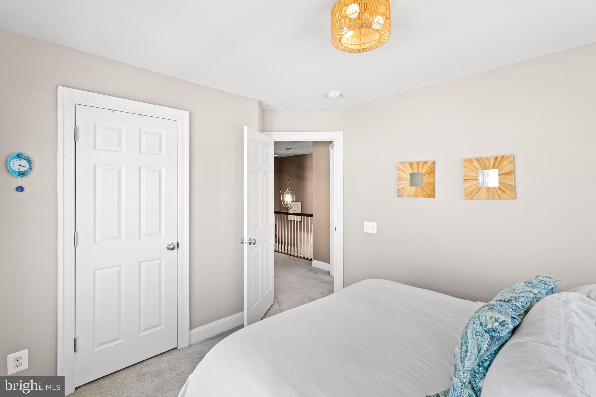 OAKLAWN - Residential