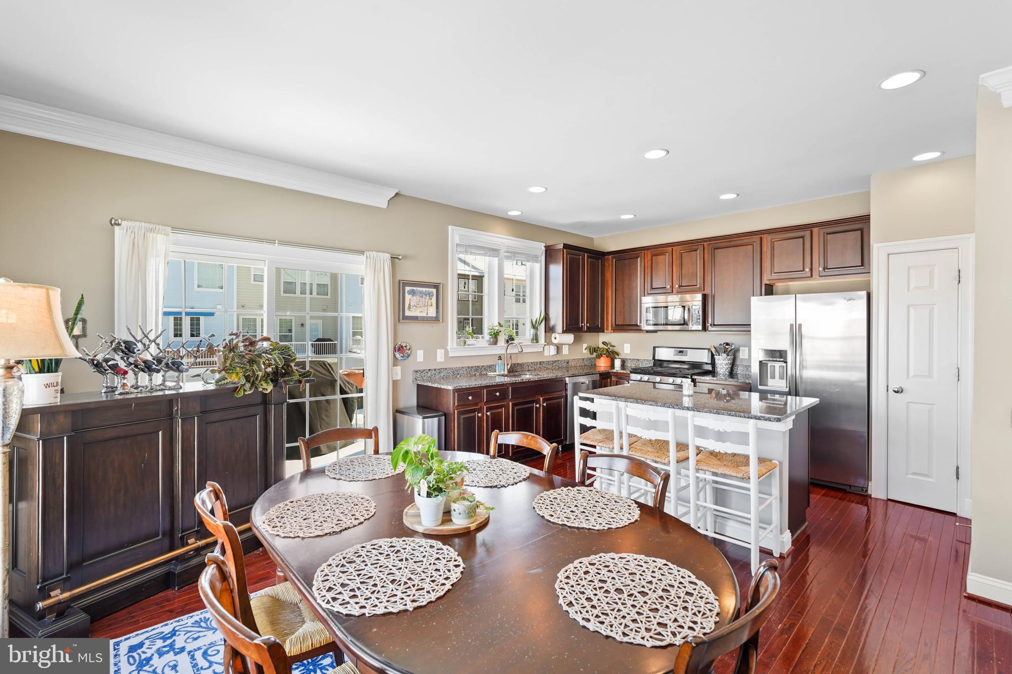 OAKLAWN - Residential