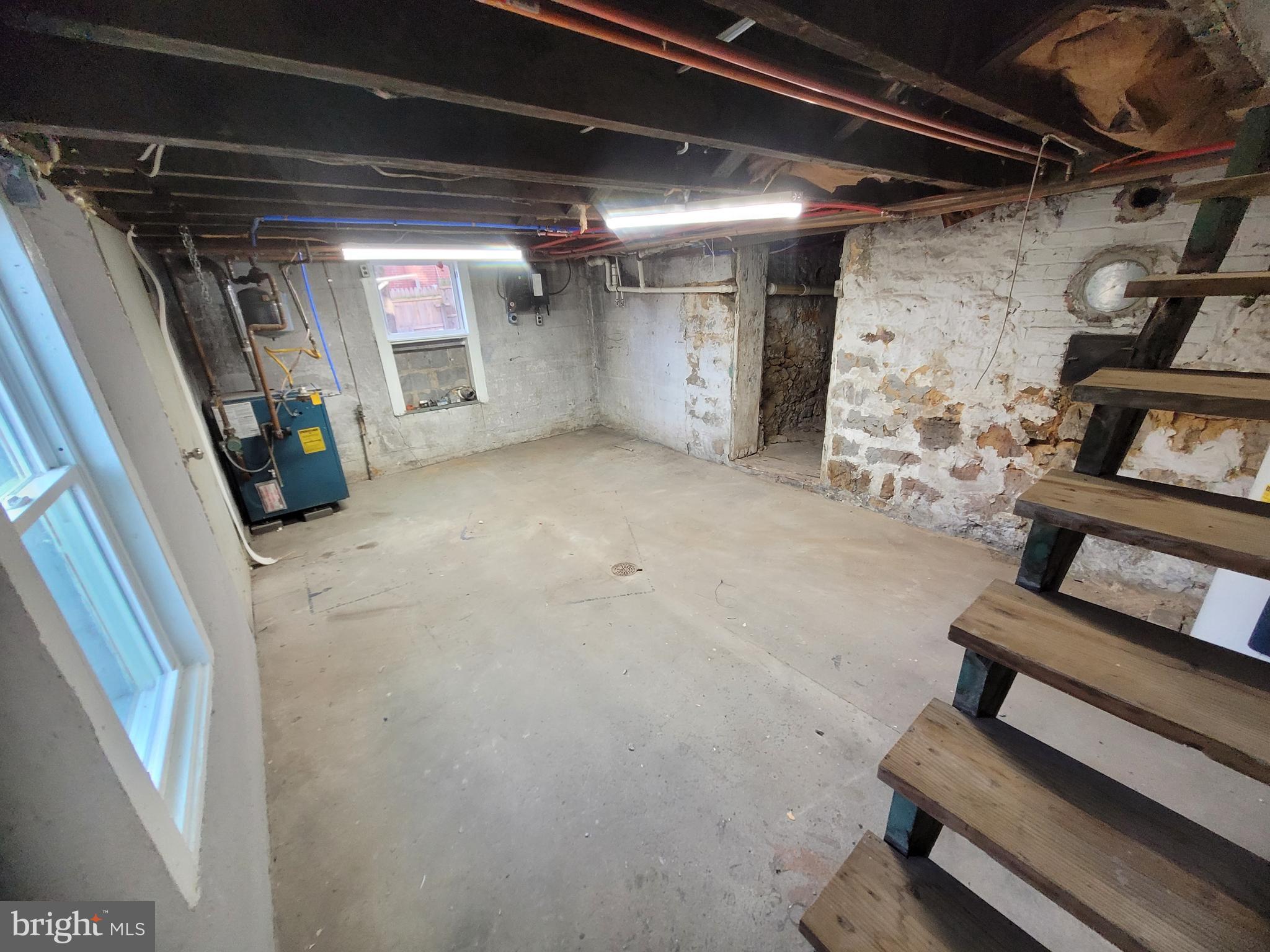 NORTH END - Residential