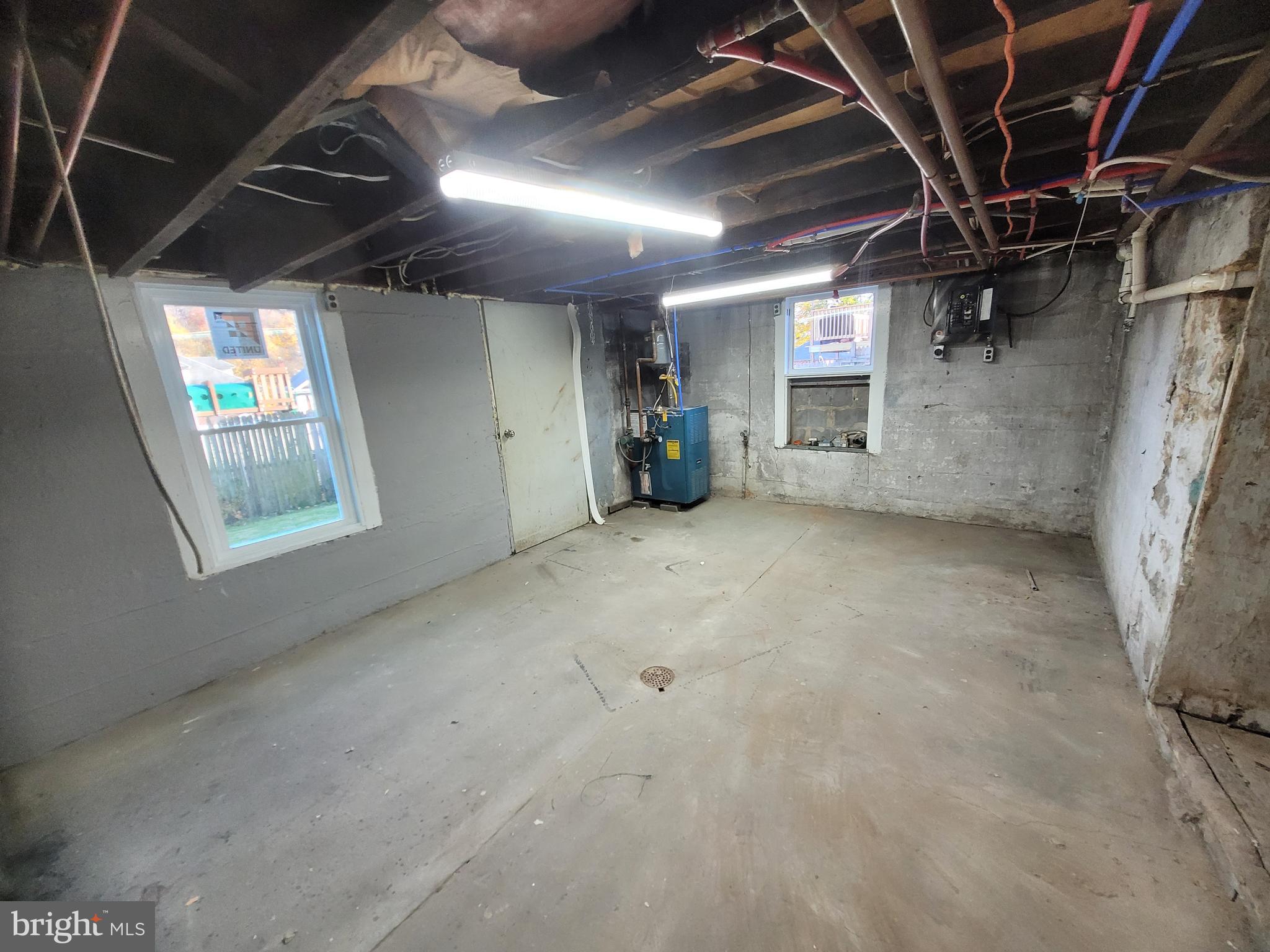 NORTH END - Residential