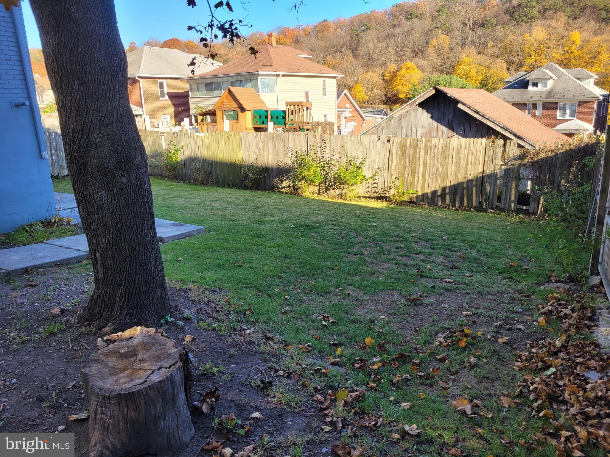 NORTH END - Residential