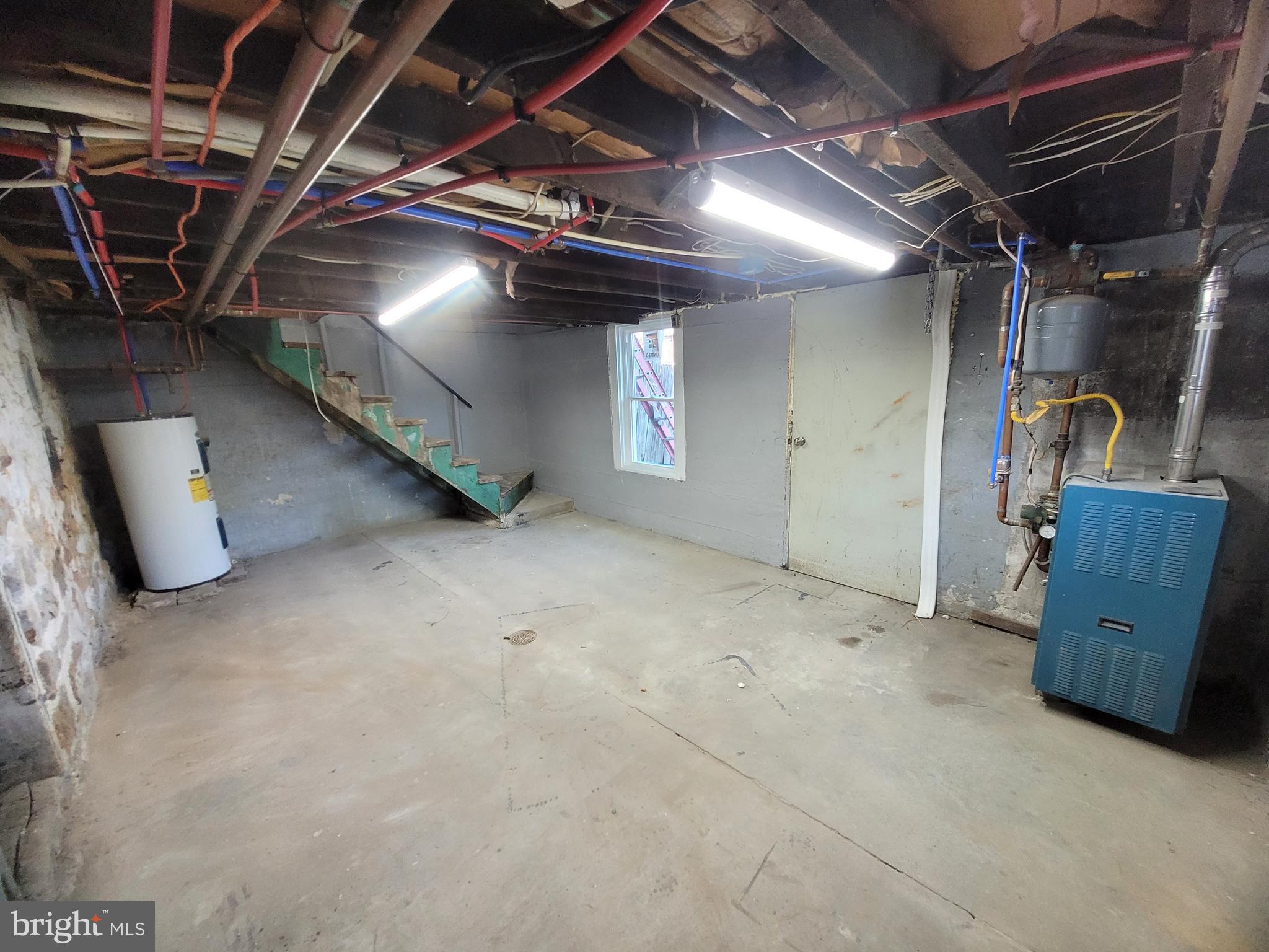 NORTH END - Residential