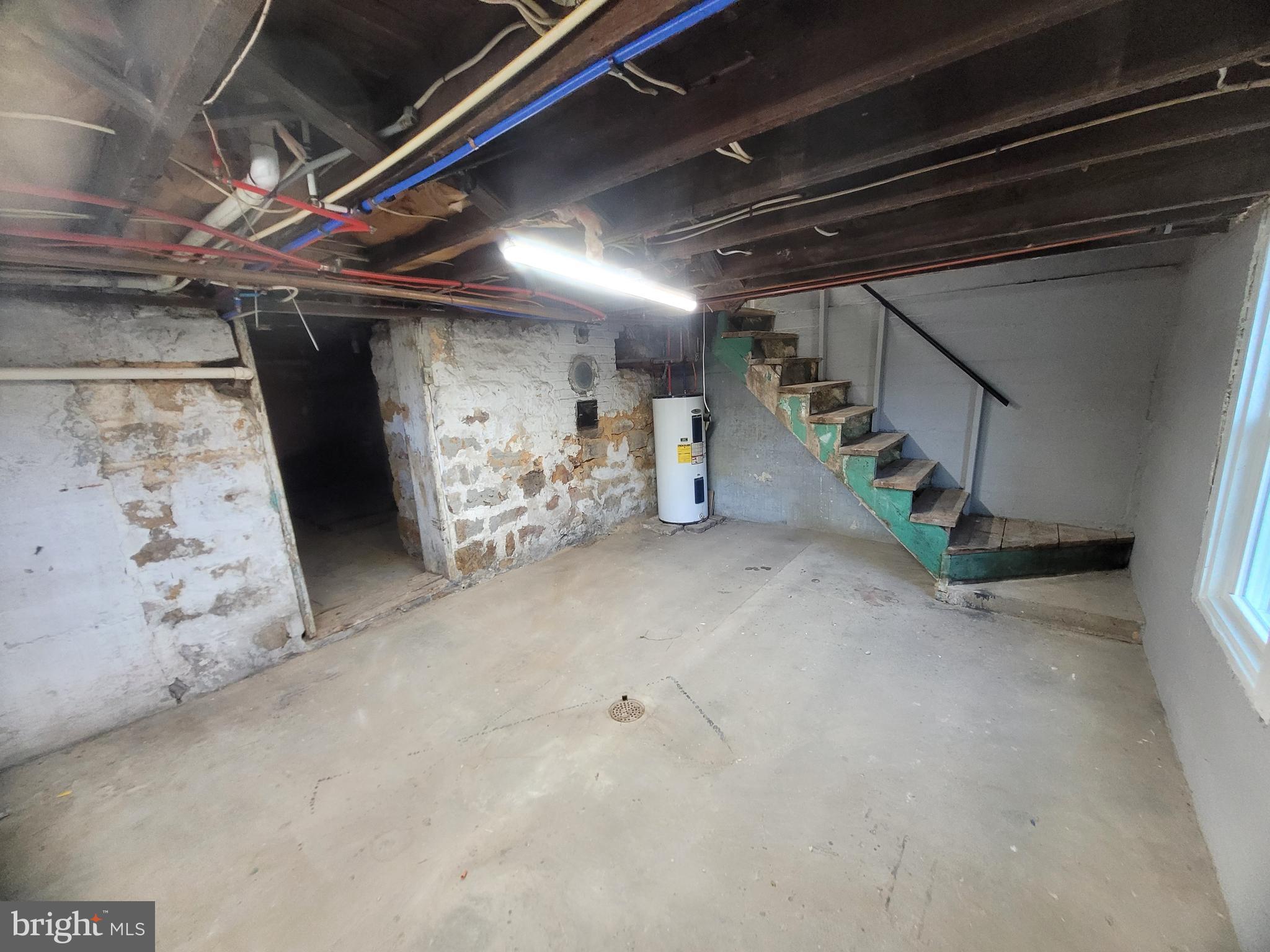 NORTH END - Residential