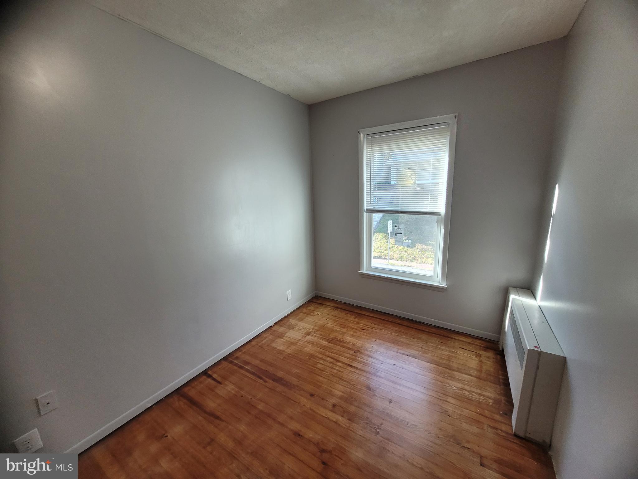 NORTH END - Residential