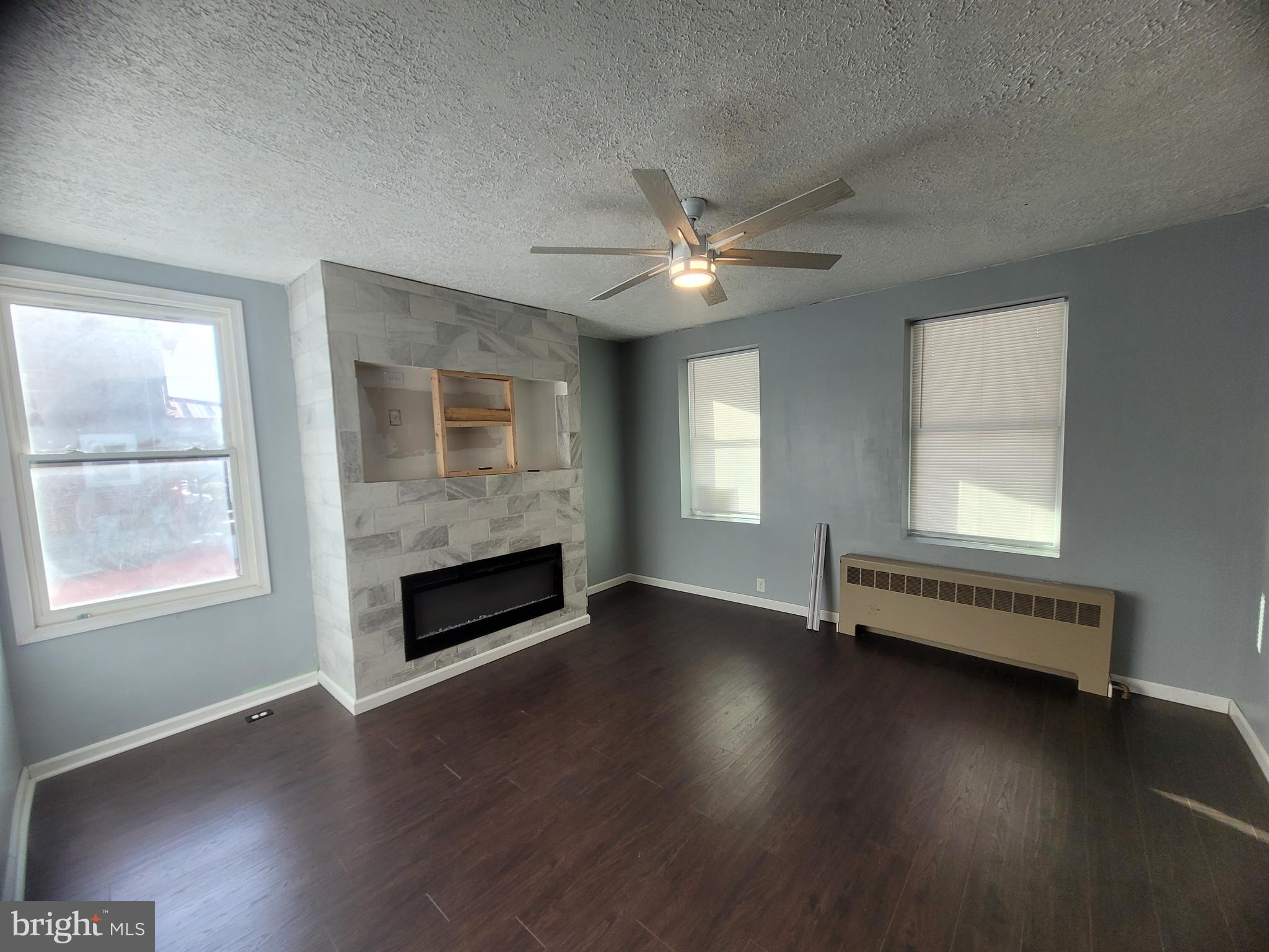 NORTH END - Residential