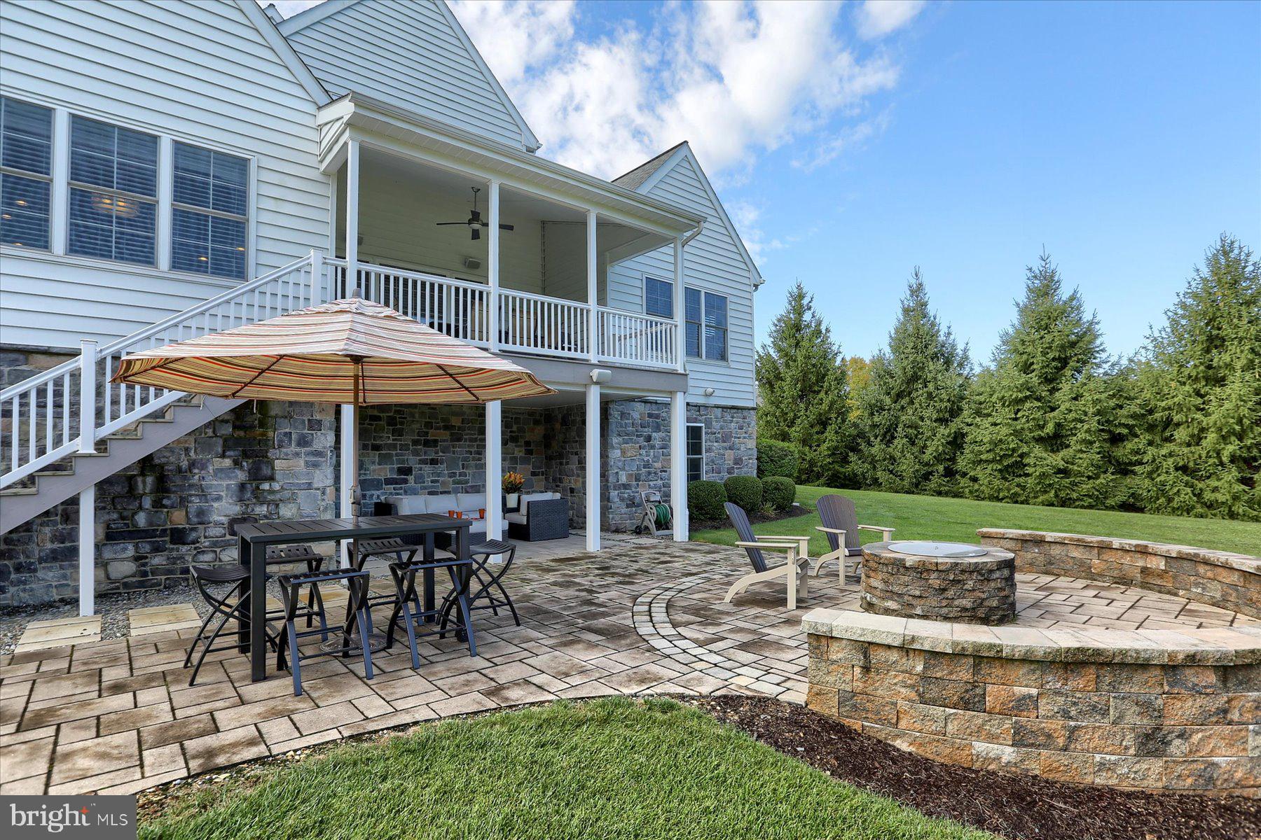 WINDING HILLS - Residential