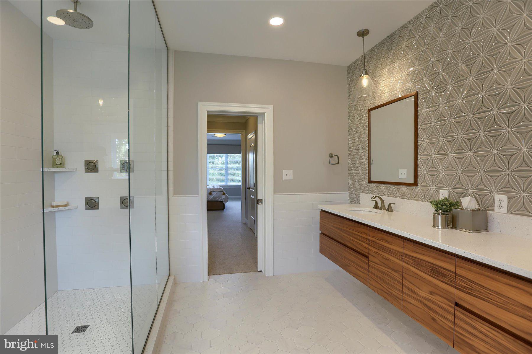 WINDING HILLS - Residential