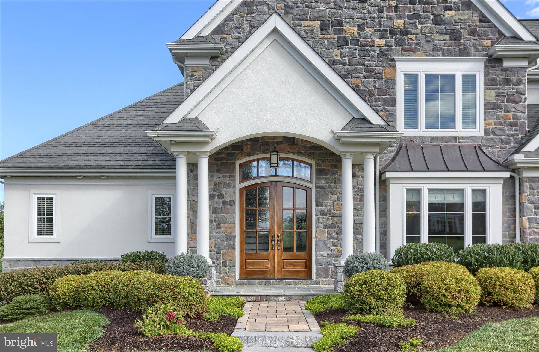 WINDING HILLS - Residential