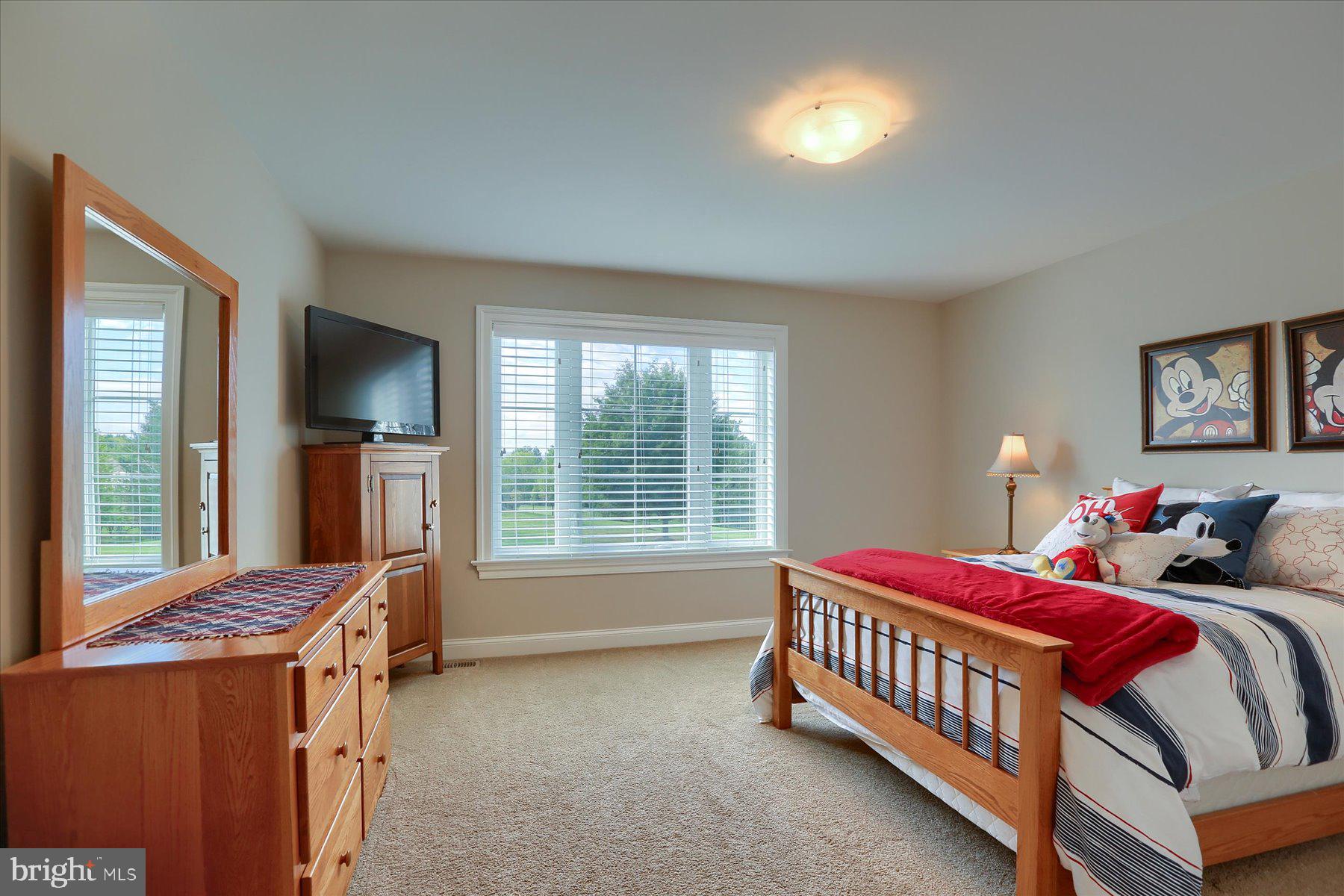 WINDING HILLS - Residential