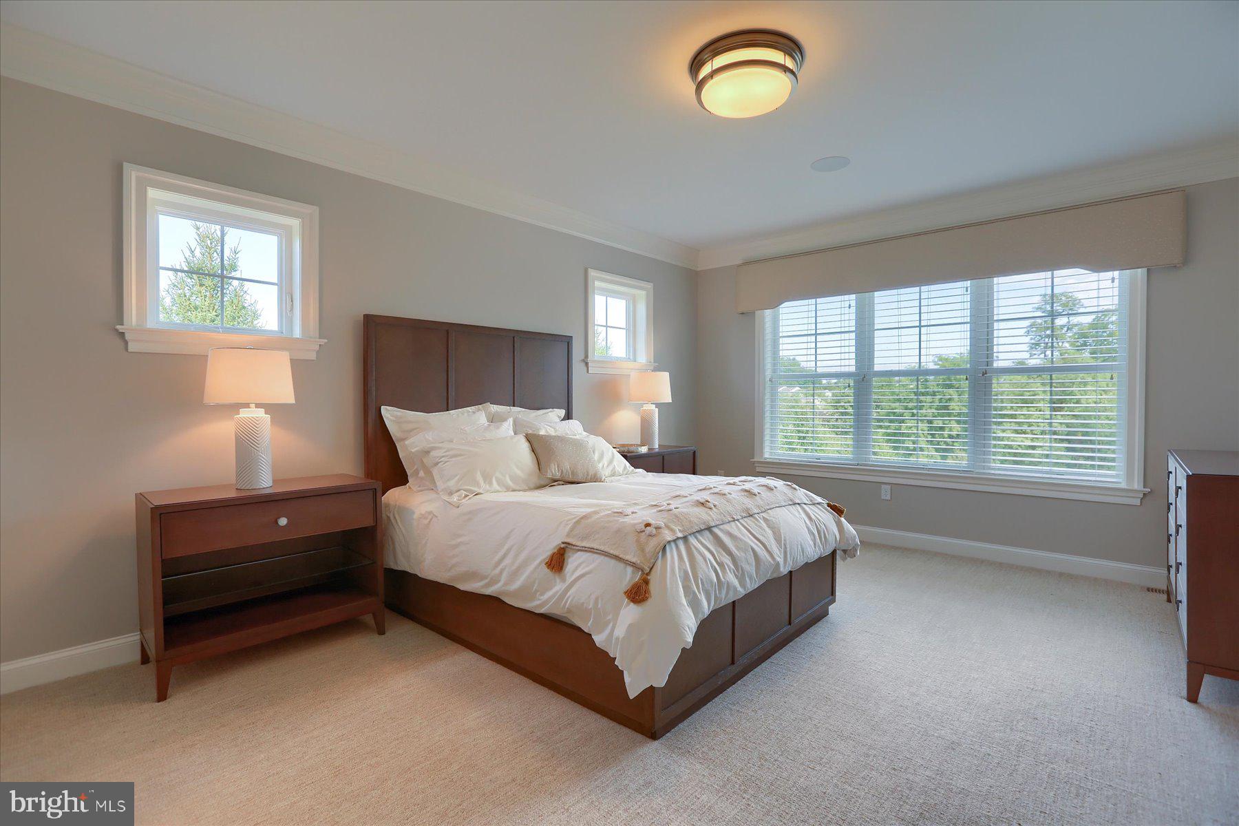 WINDING HILLS - Residential