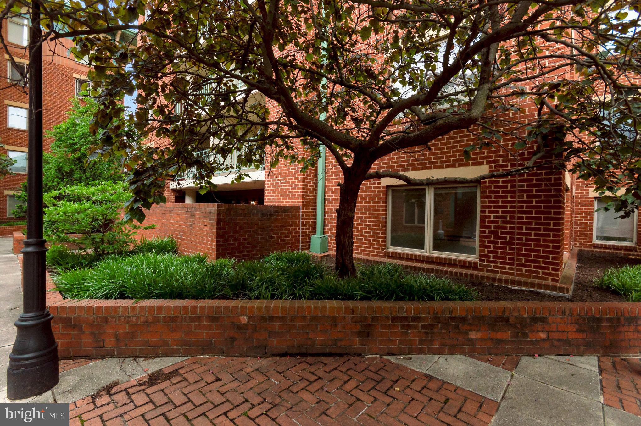 COLECROFT - Residential Lease