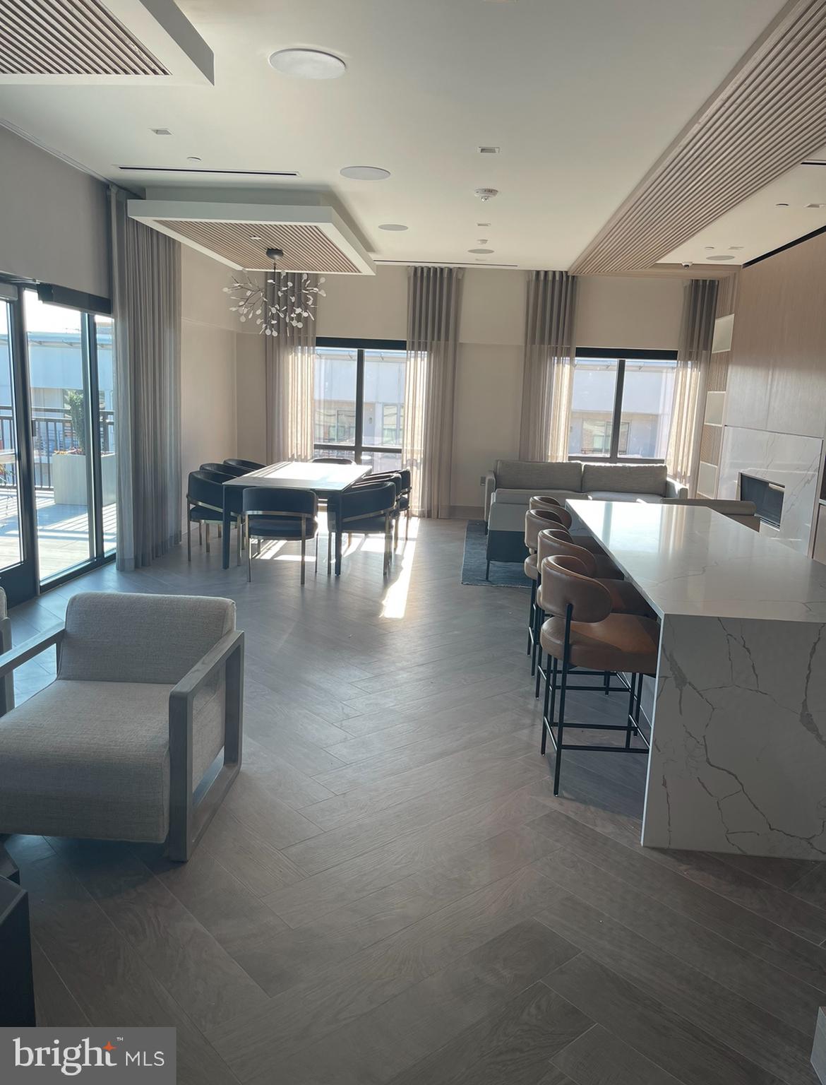 POTOMAC YARD - Residential Lease