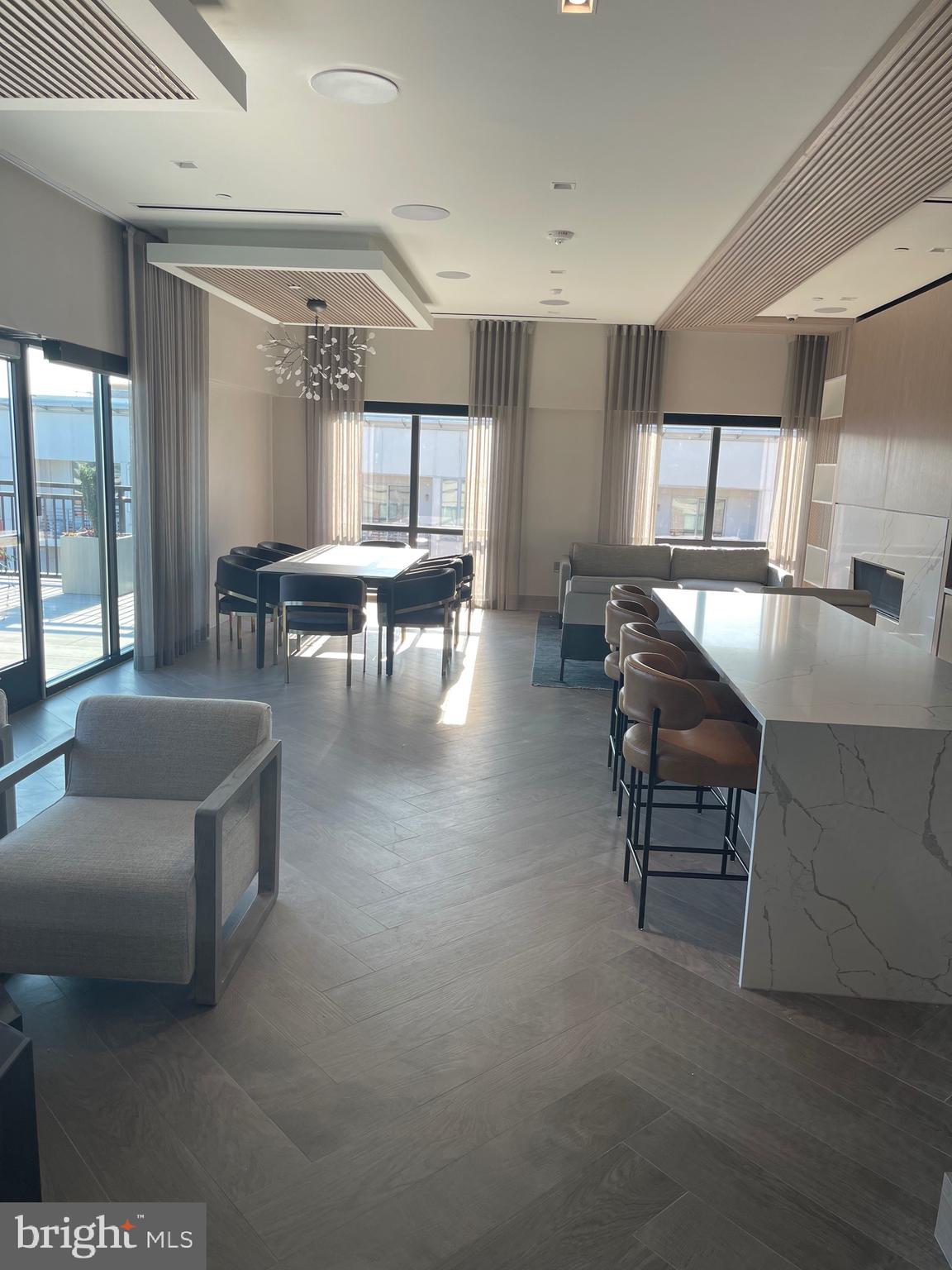 POTOMAC YARD - Residential Lease