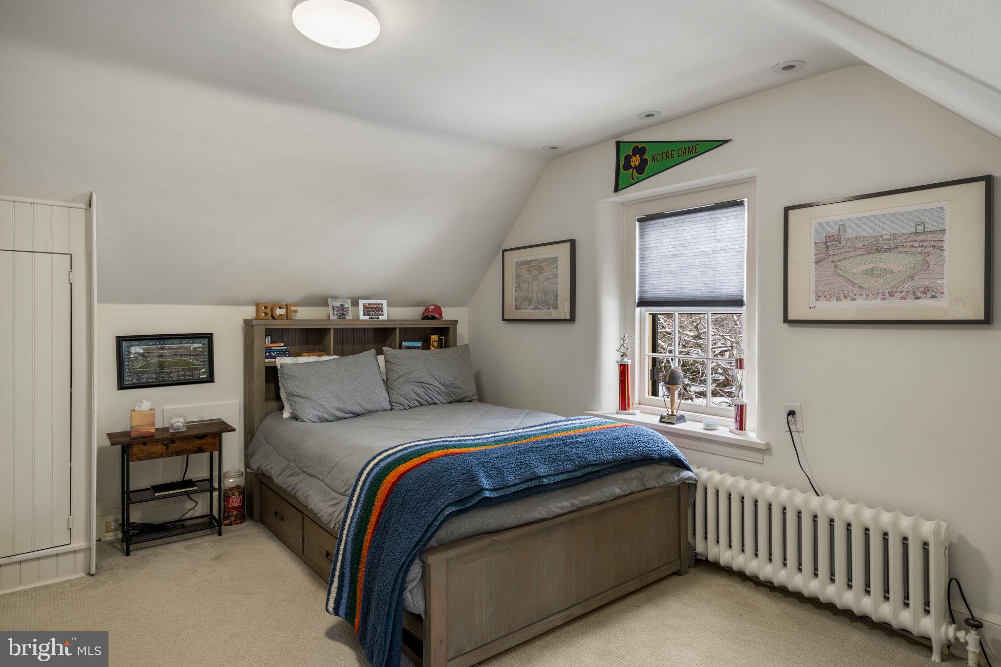 CHESTNUT HILL - Residential