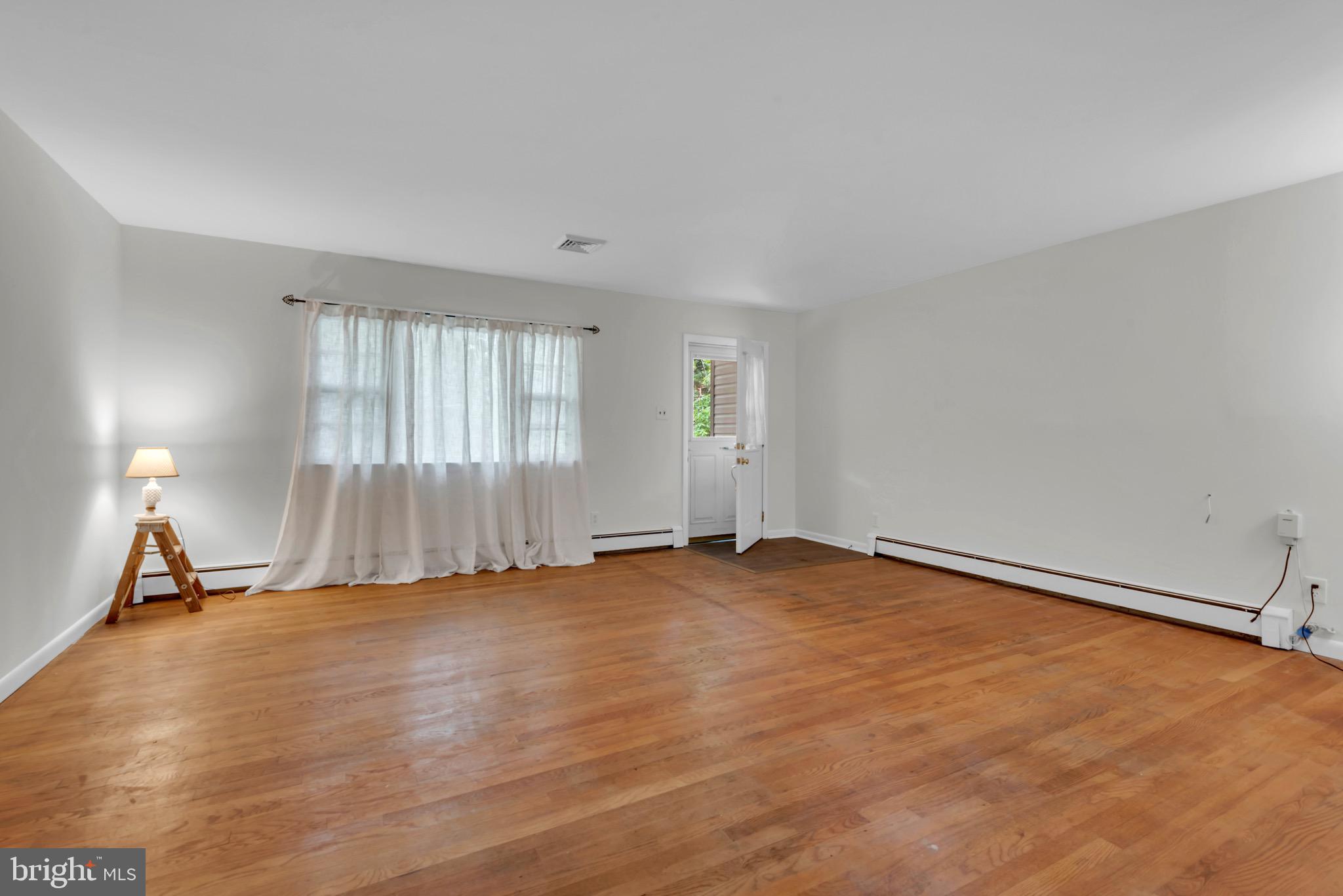 CALVERT MANOR- 1ST ADDN - Residential