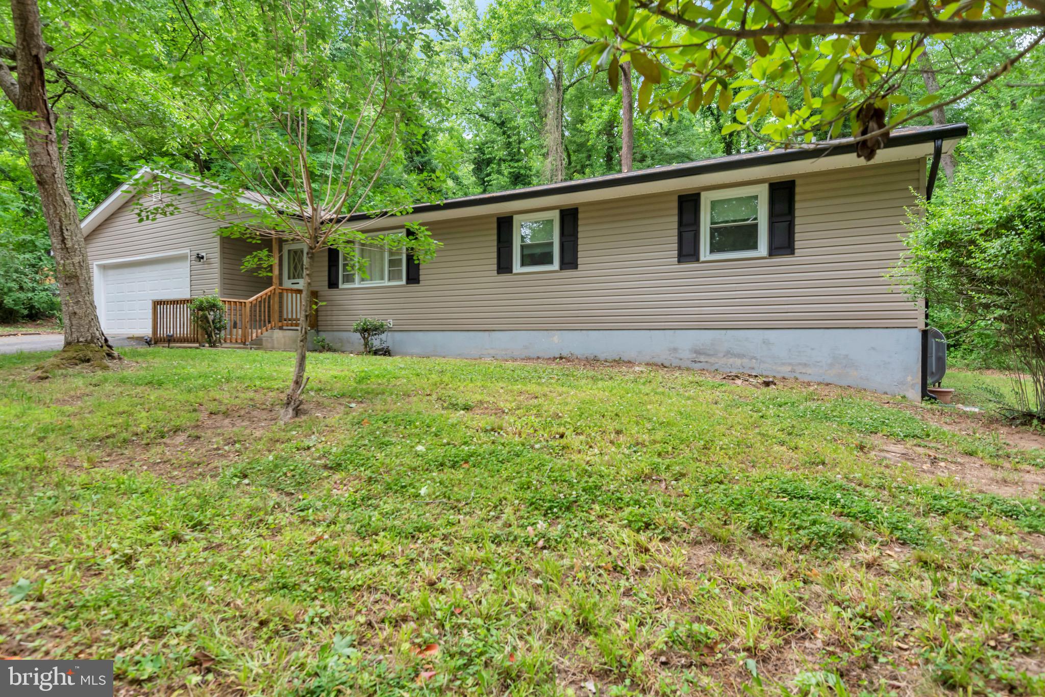 CALVERT MANOR- 1ST ADDN - Residential