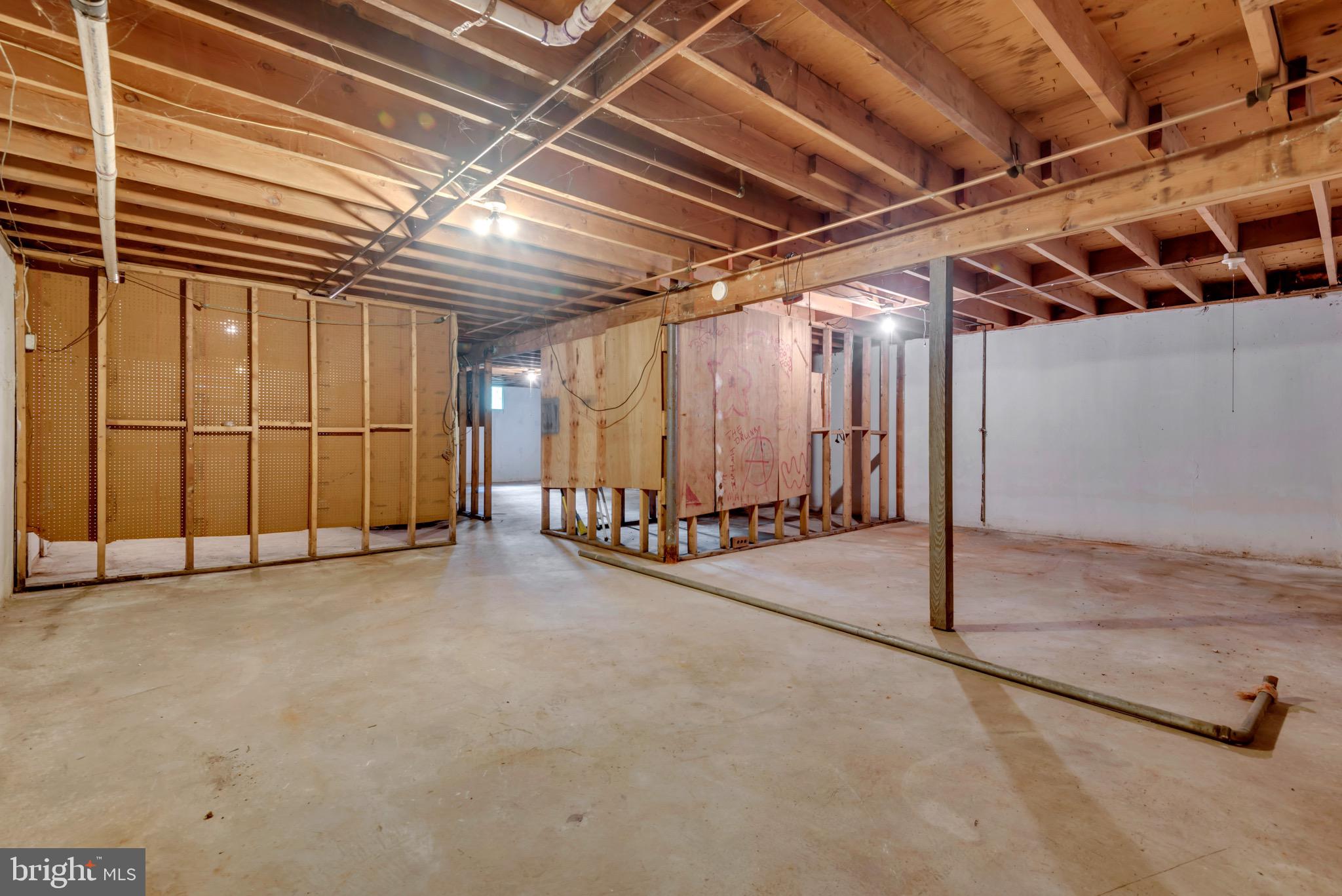 CALVERT MANOR- 1ST ADDN - Residential