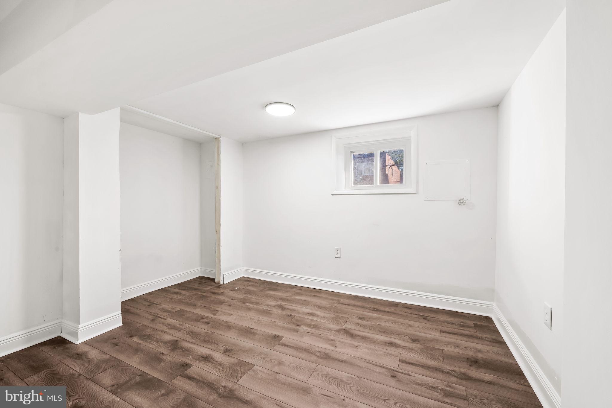 BROOKLYN - Residential