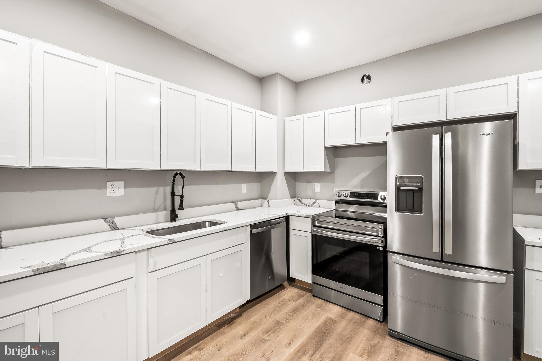 BROOKLYN - Residential