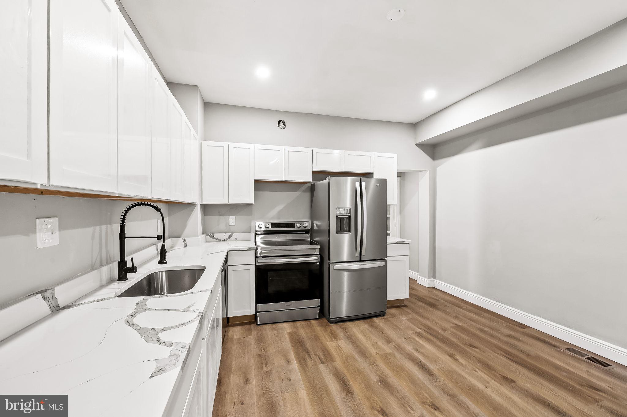 BROOKLYN - Residential