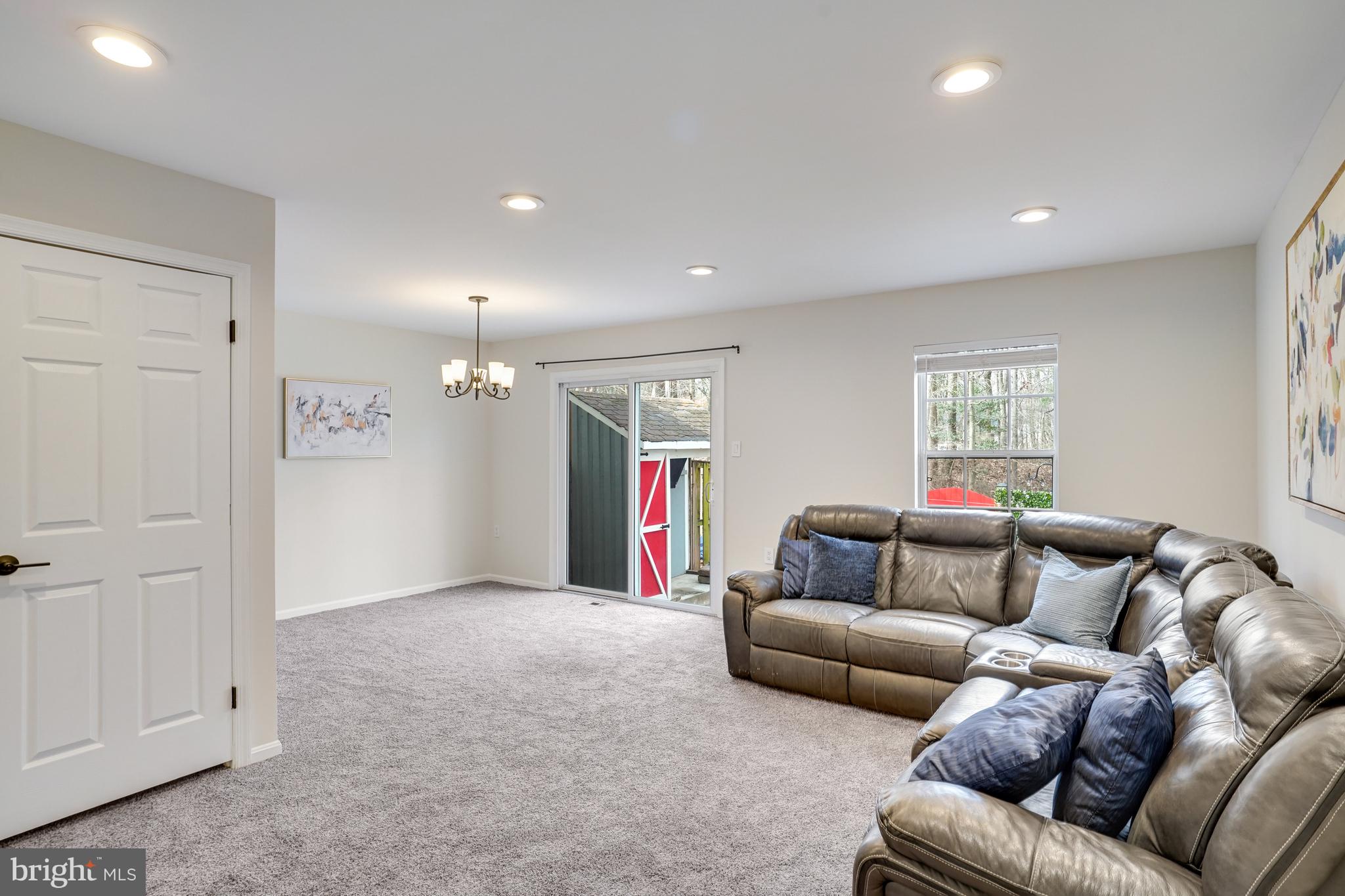 BURKE CENTRE - Residential