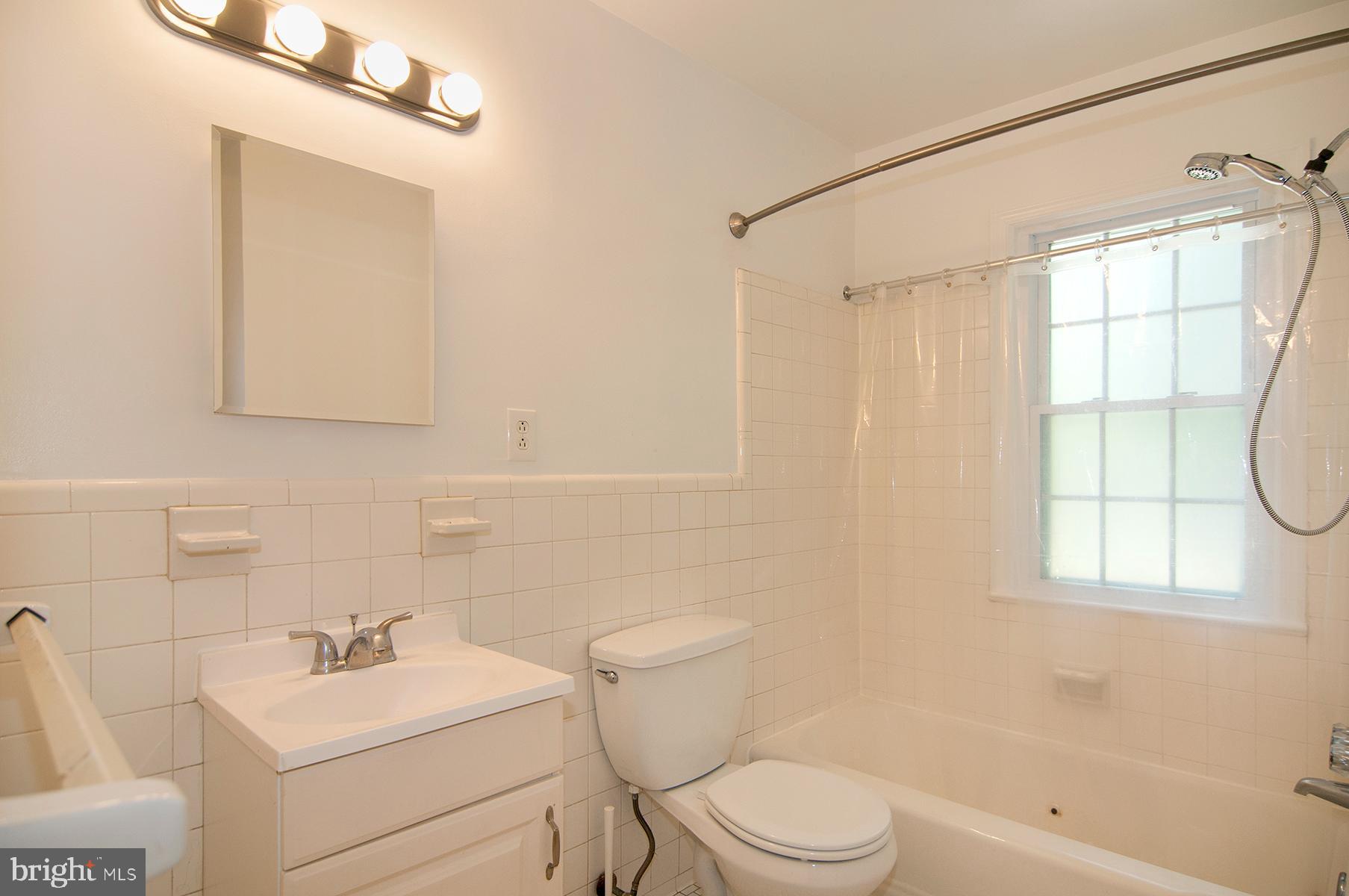 ALTA VISTA - Residential Lease