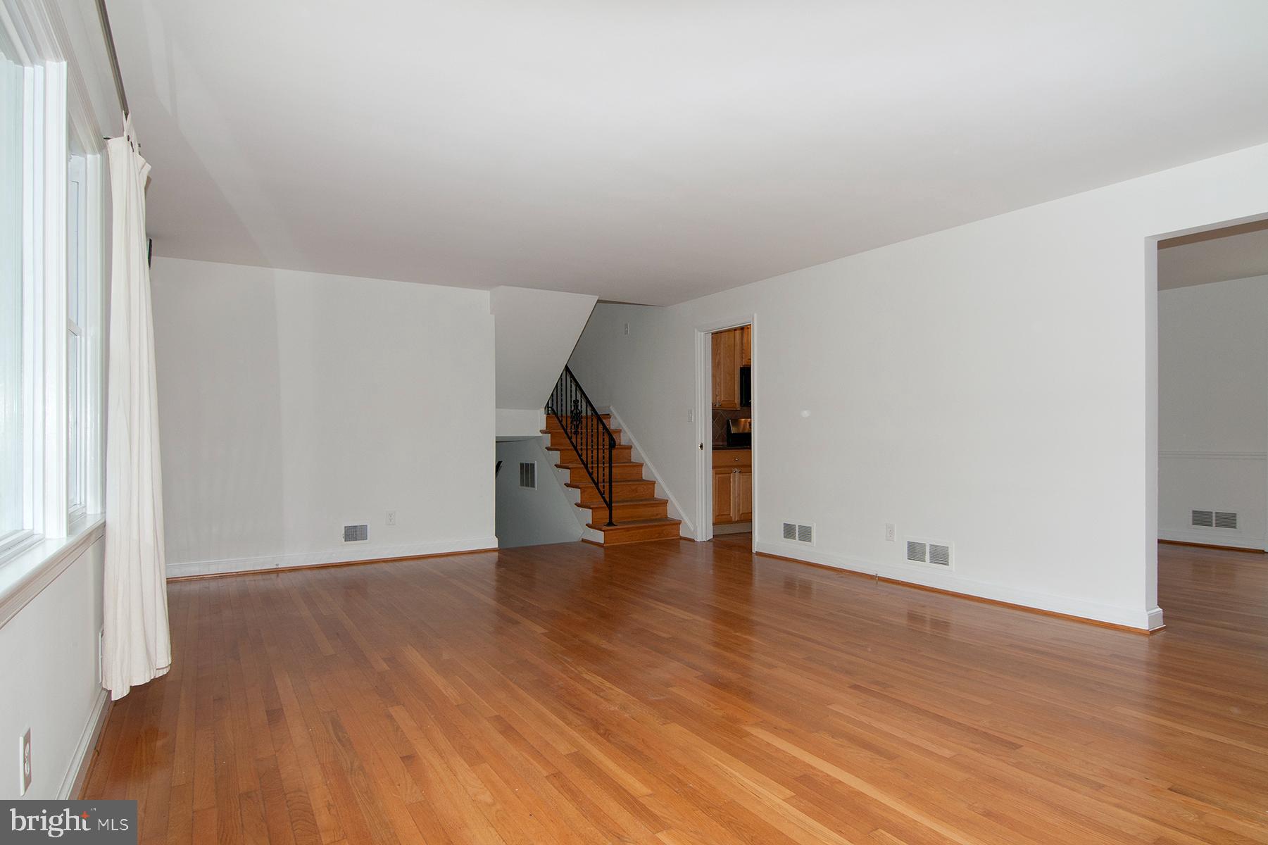 ALTA VISTA - Residential Lease