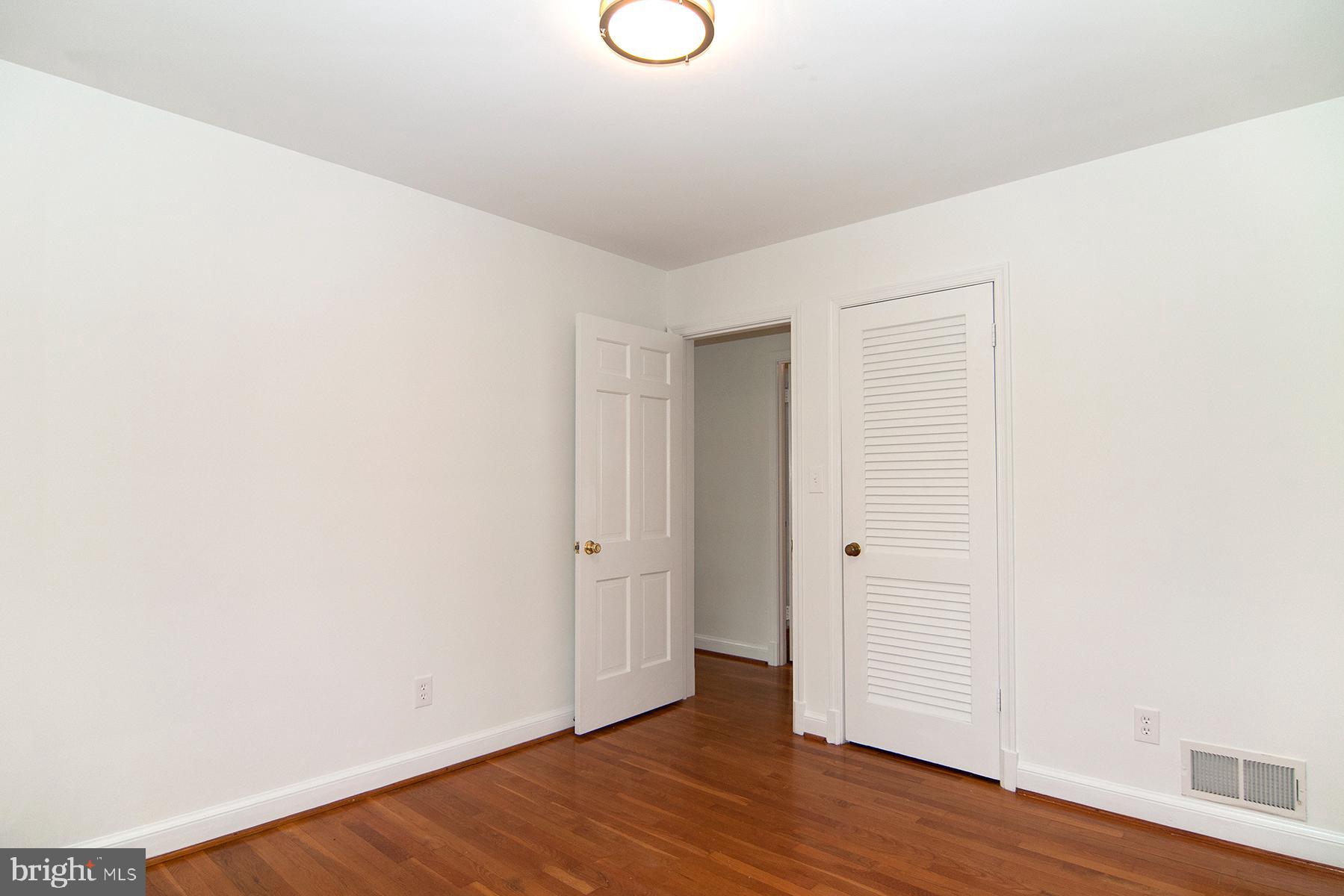 ALTA VISTA - Residential Lease